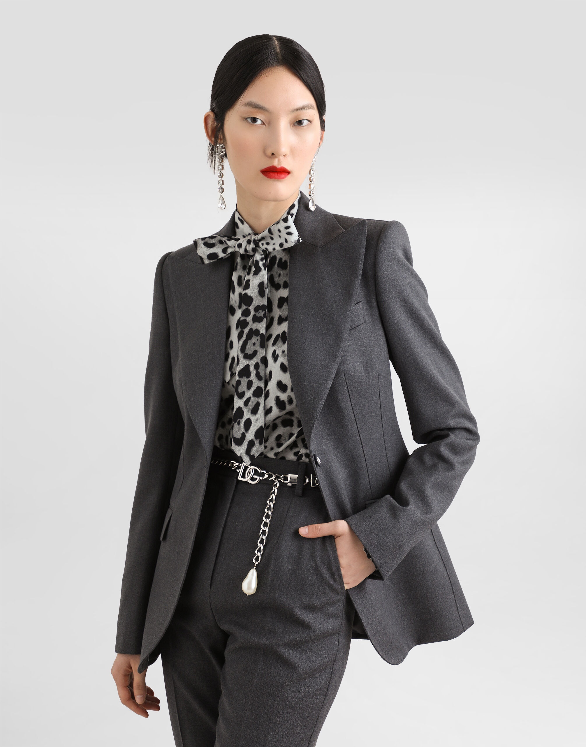 Single-breasted woolen Turlington blazer - 4