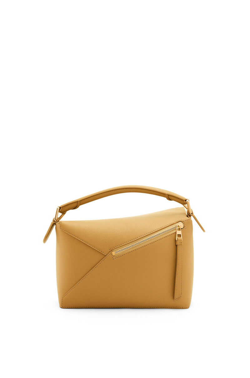 Small Puzzle bag in classic calfskin 6