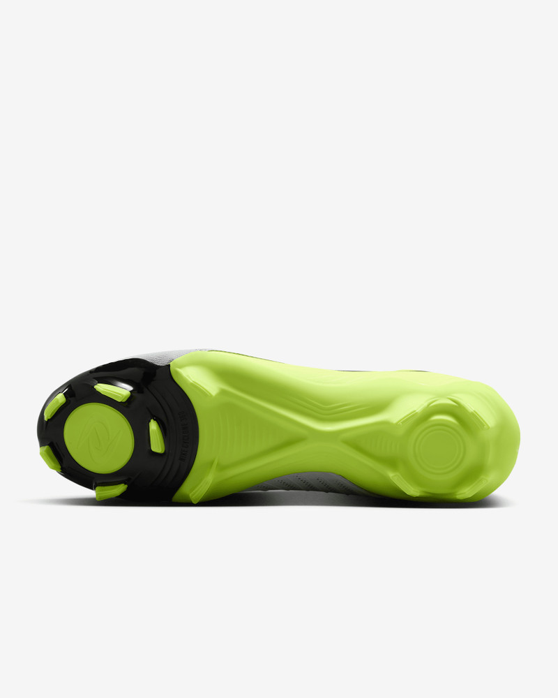 Nike Nike Phantom Luna 2 Academy MG High-Top Soccer Cleats outlook