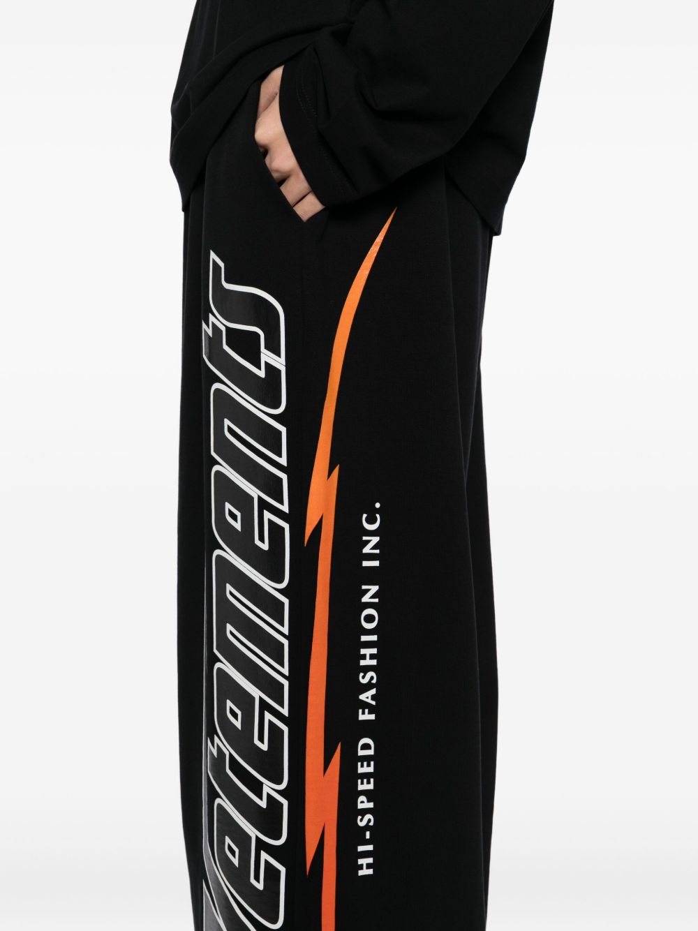 graphic-printed trousers - 5
