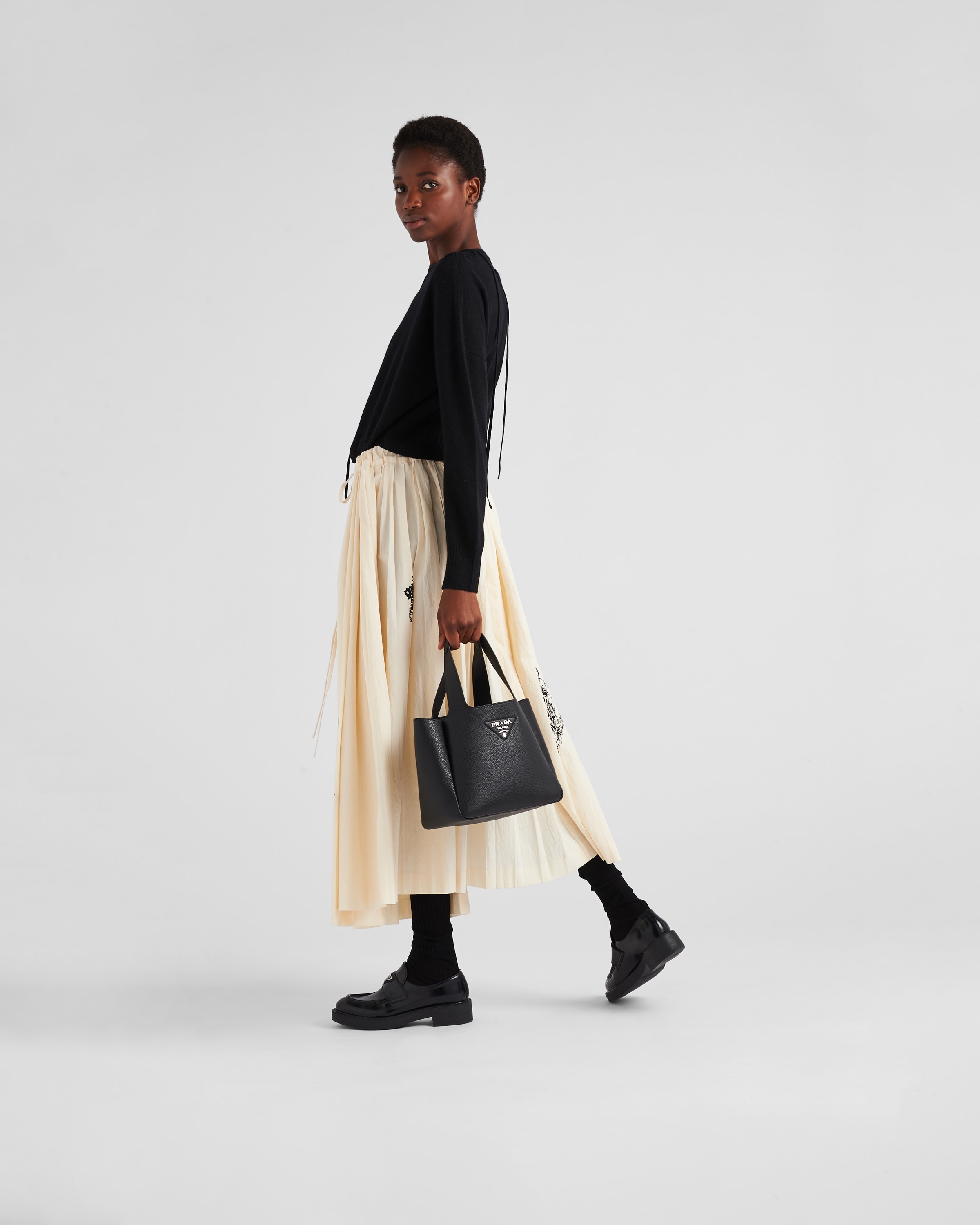 Prada Medium leather tote | REVERSIBLE