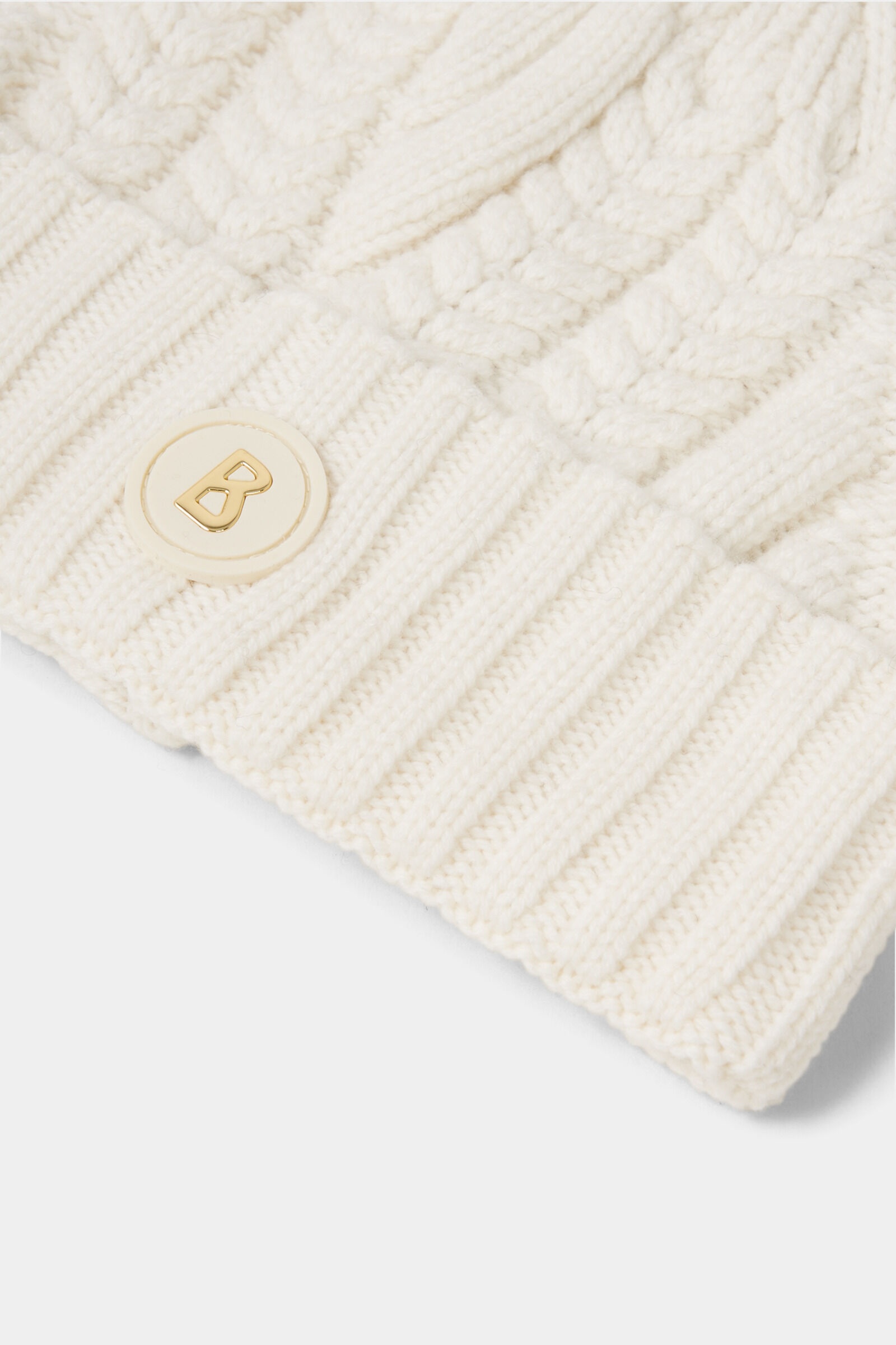 Jamila Knitted cashmere hat in Off-white - 3