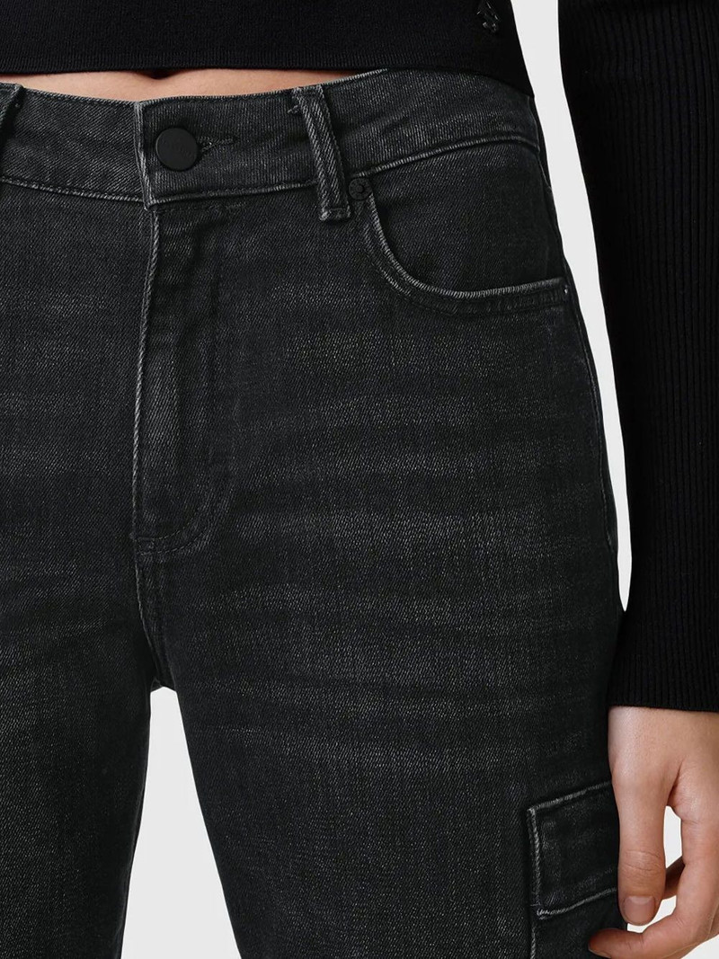 Hollis cargo-pocket jeans 4
