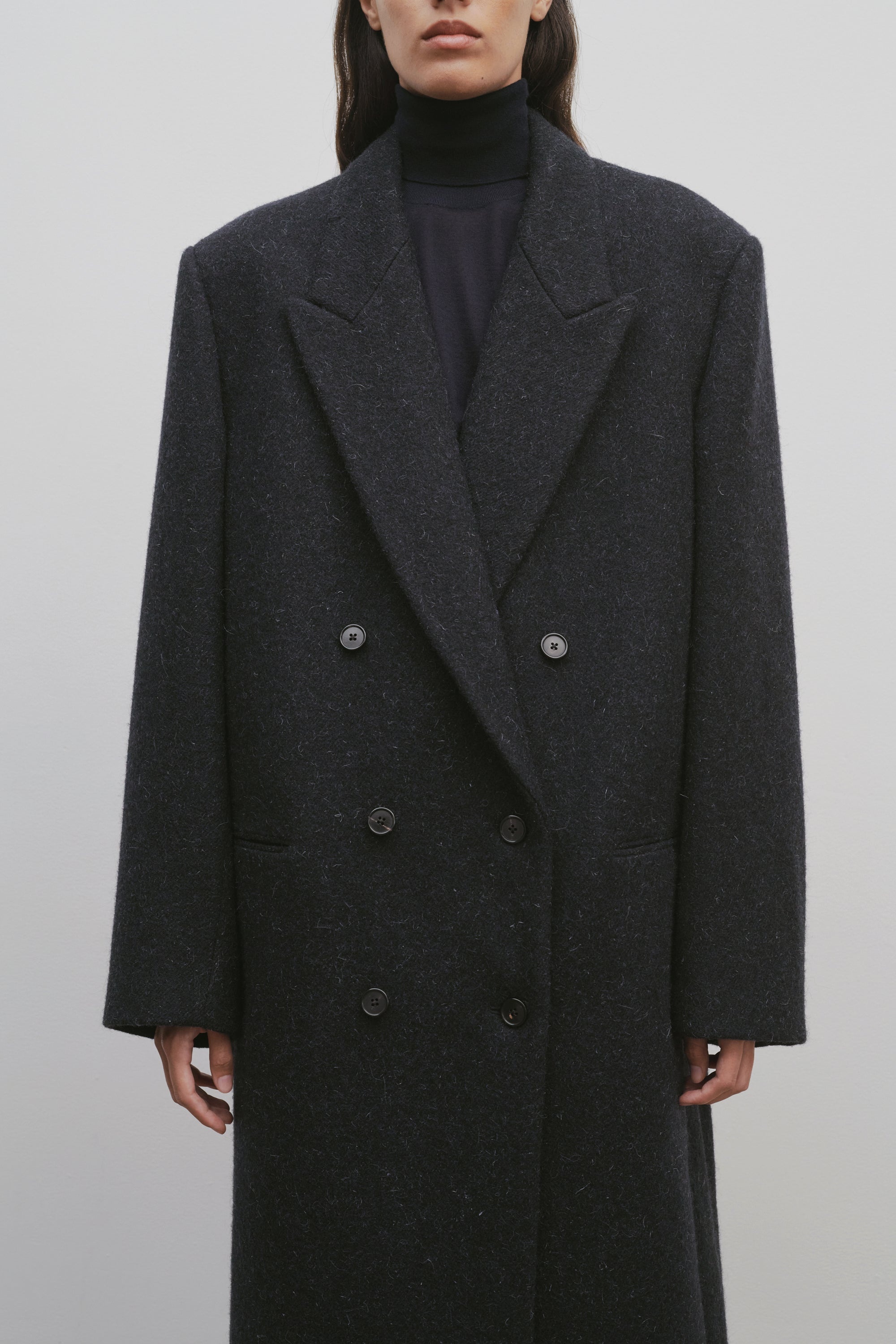 Dhanila Coat in Wool - 5