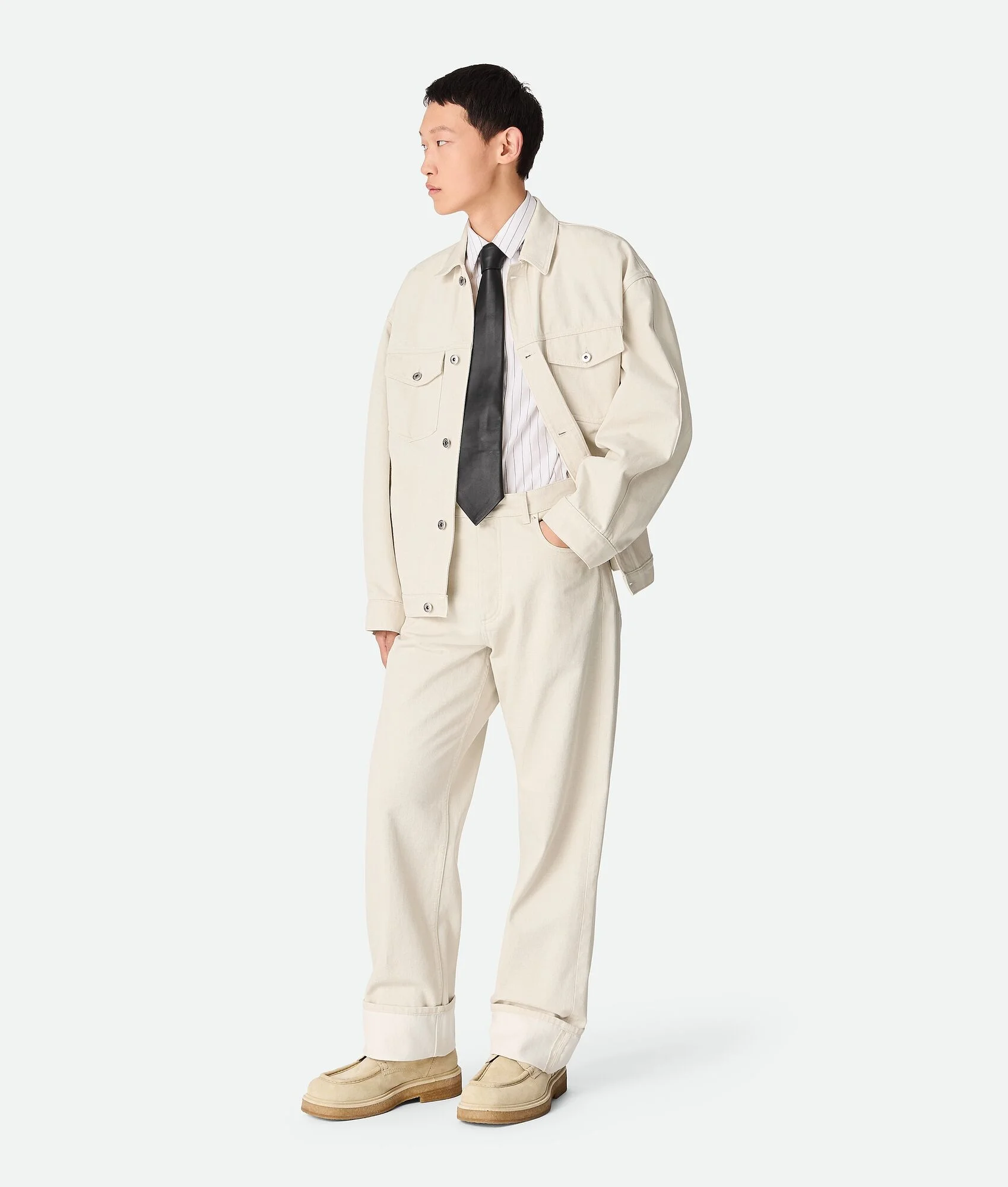 Colored Turned Up Jeans - 1