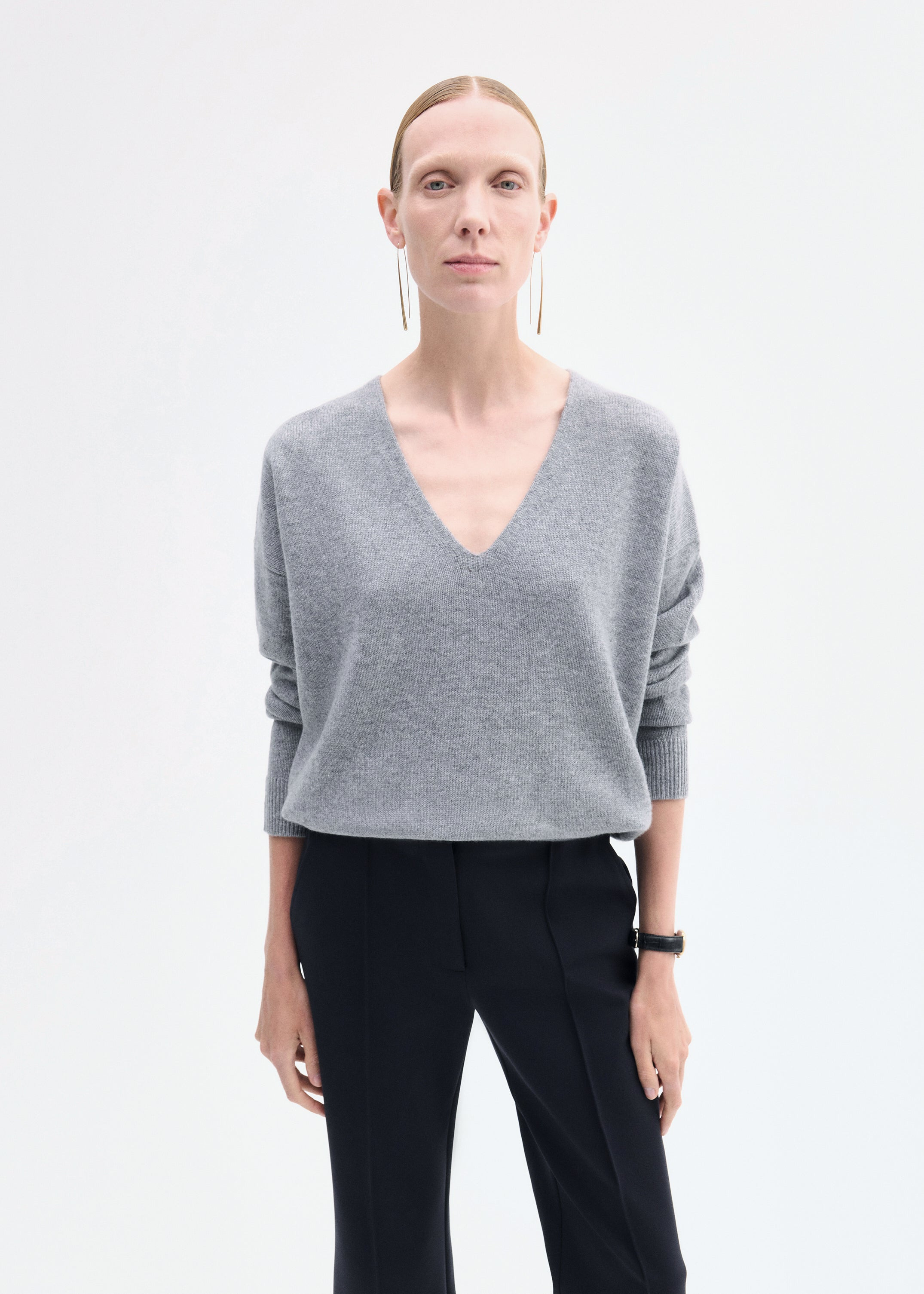 V-Neck Sweater in Cashmere - 2