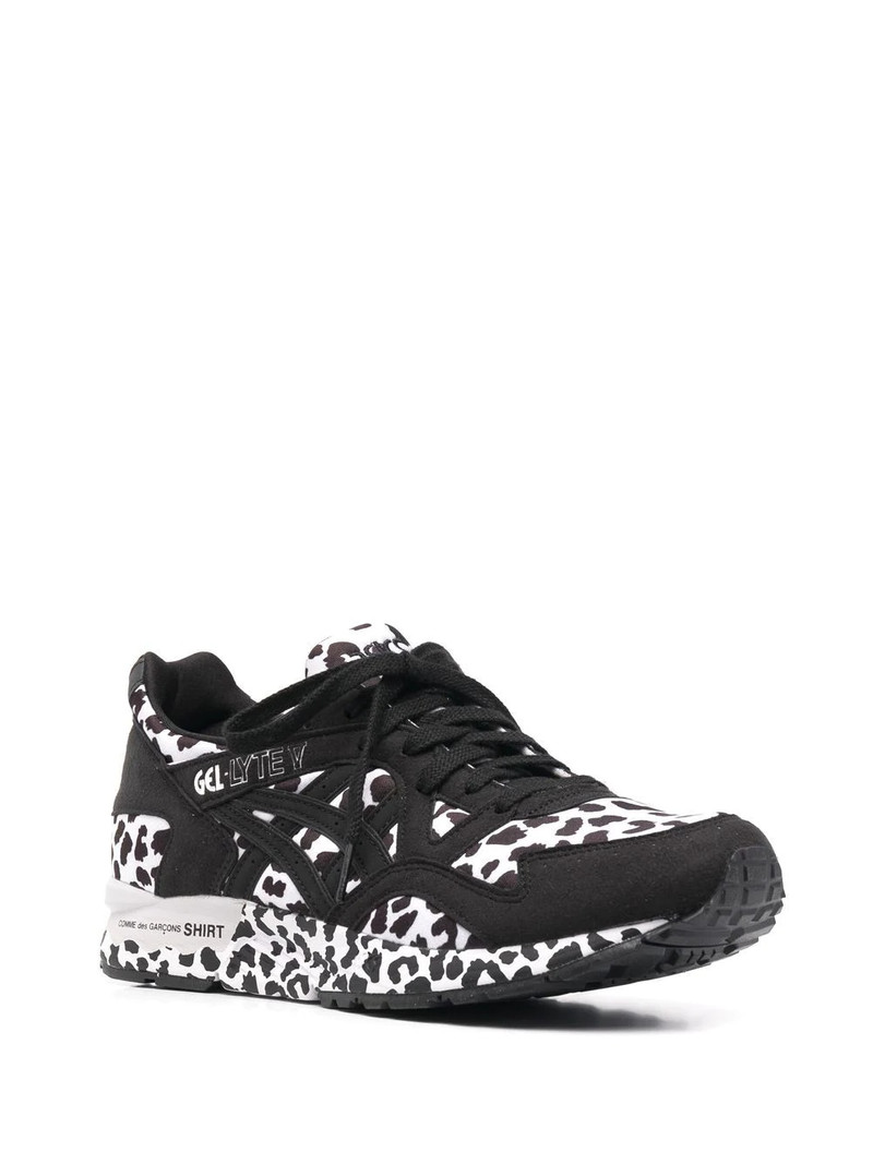 Comme des Garçons SHIRT leopard-print lace-up sneakers outlook