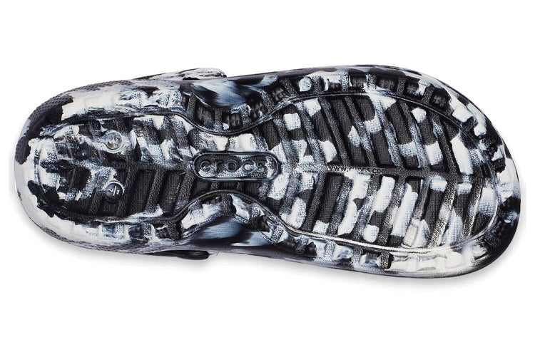 (WMNS) Crocs Classic Lined Clog Outdoor Sandals 'Marbled White Black' 207180-103 - 8