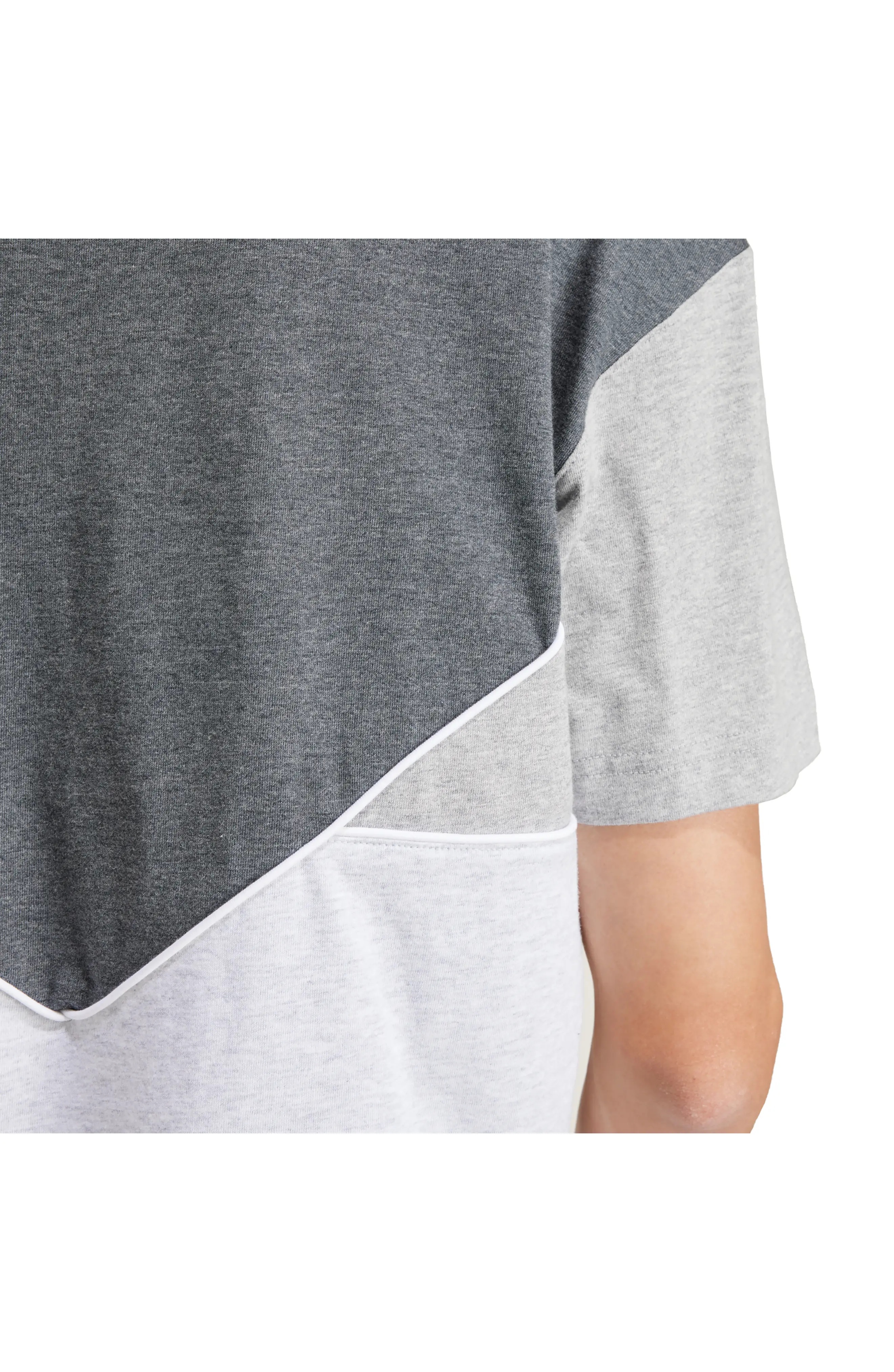 Colorado Colorblock T-Shirt in Dark Grey/Light Grey/Grey - 6