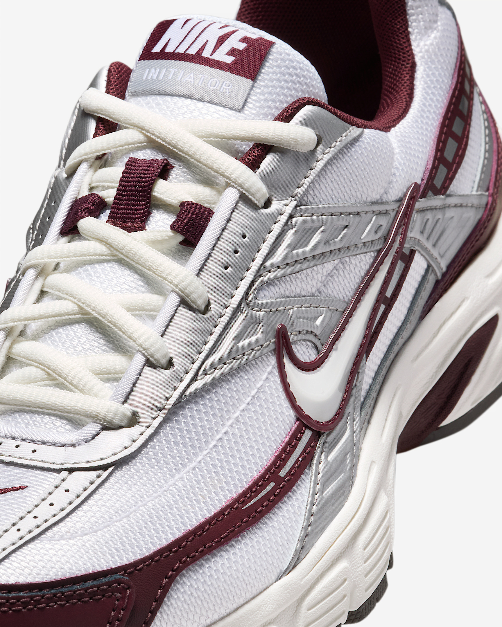 Nike Initiator Women's Shoes - 7