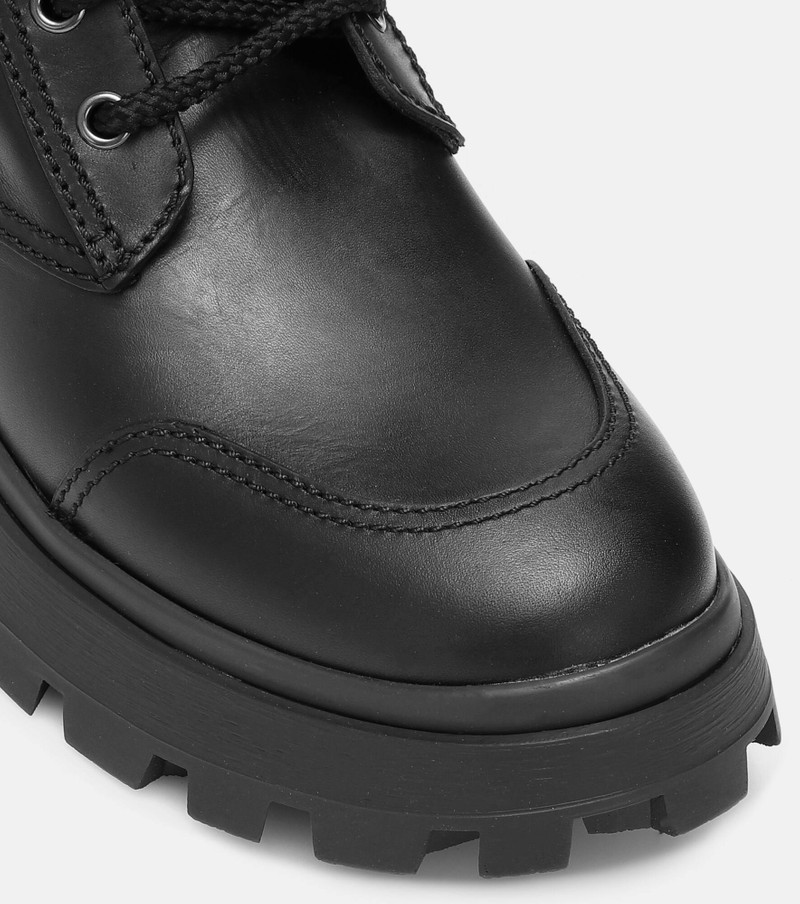 Leather combat boots 6