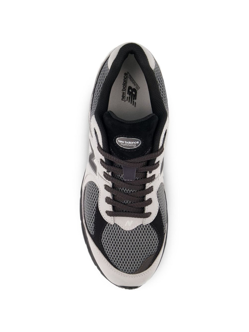 U2002R logo-patch sneakers 3
