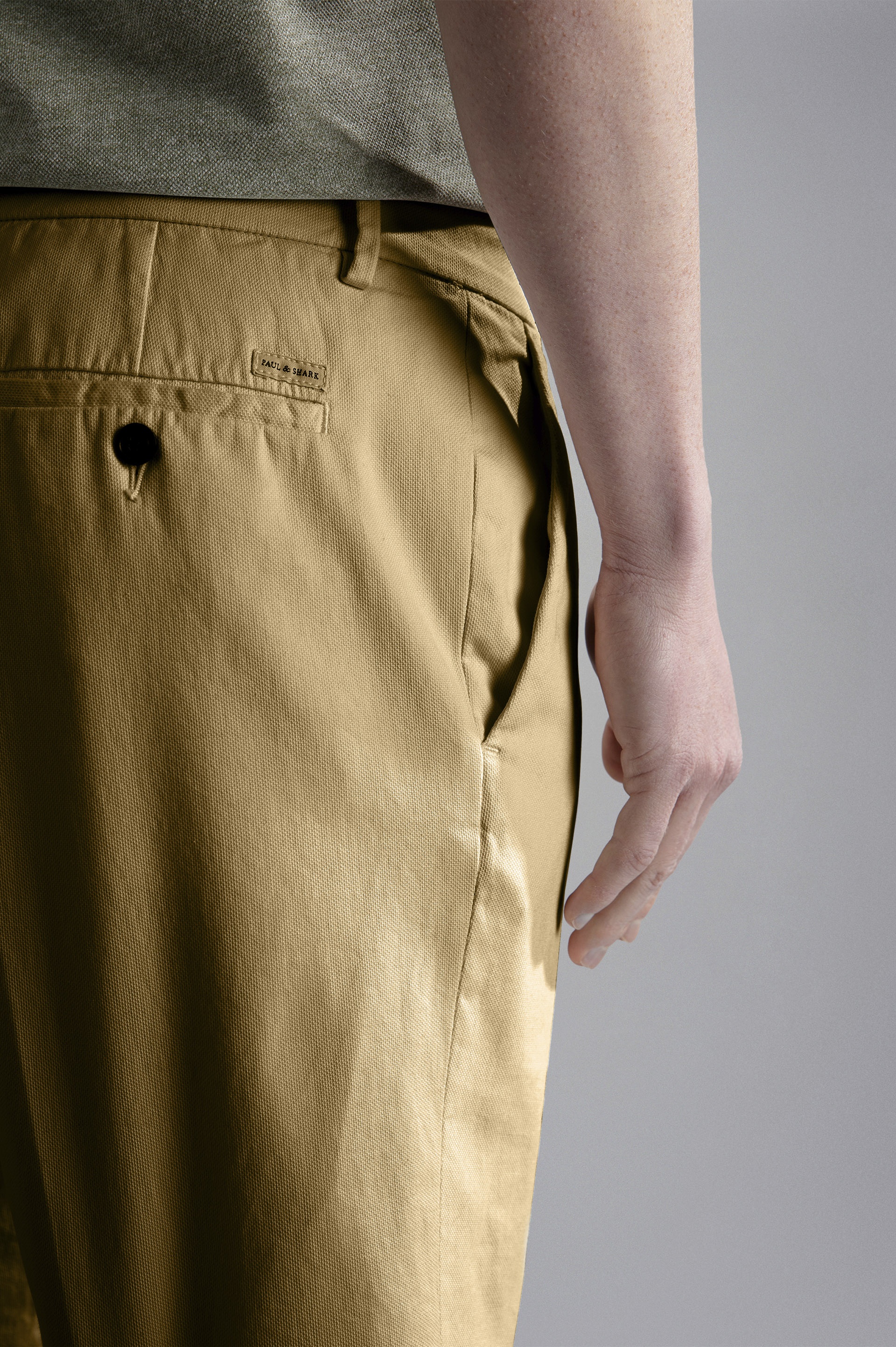 COTTON STRETCH BERMUDA SHORTS - 4