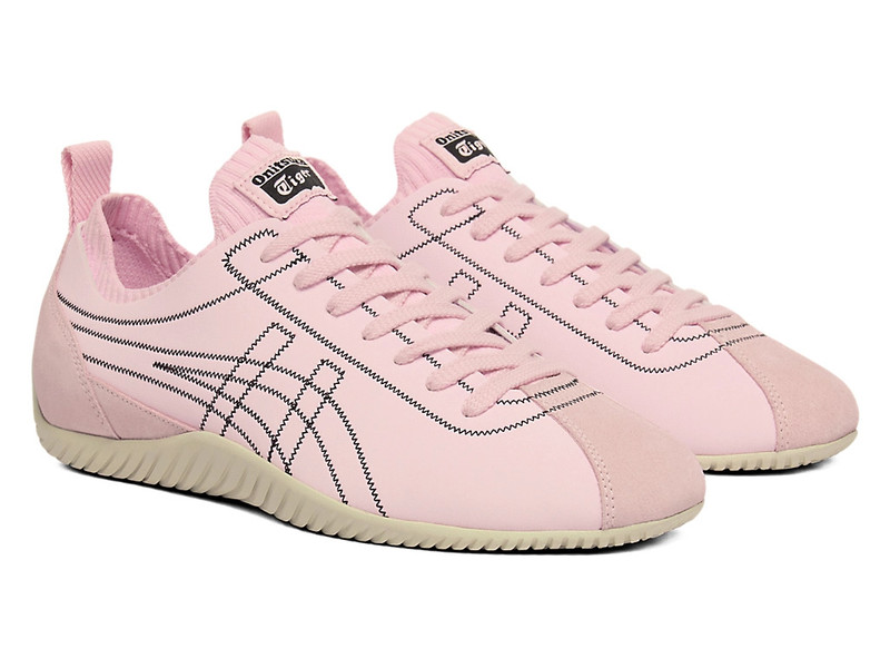 Onitsuka Tiger SCLAW outlook