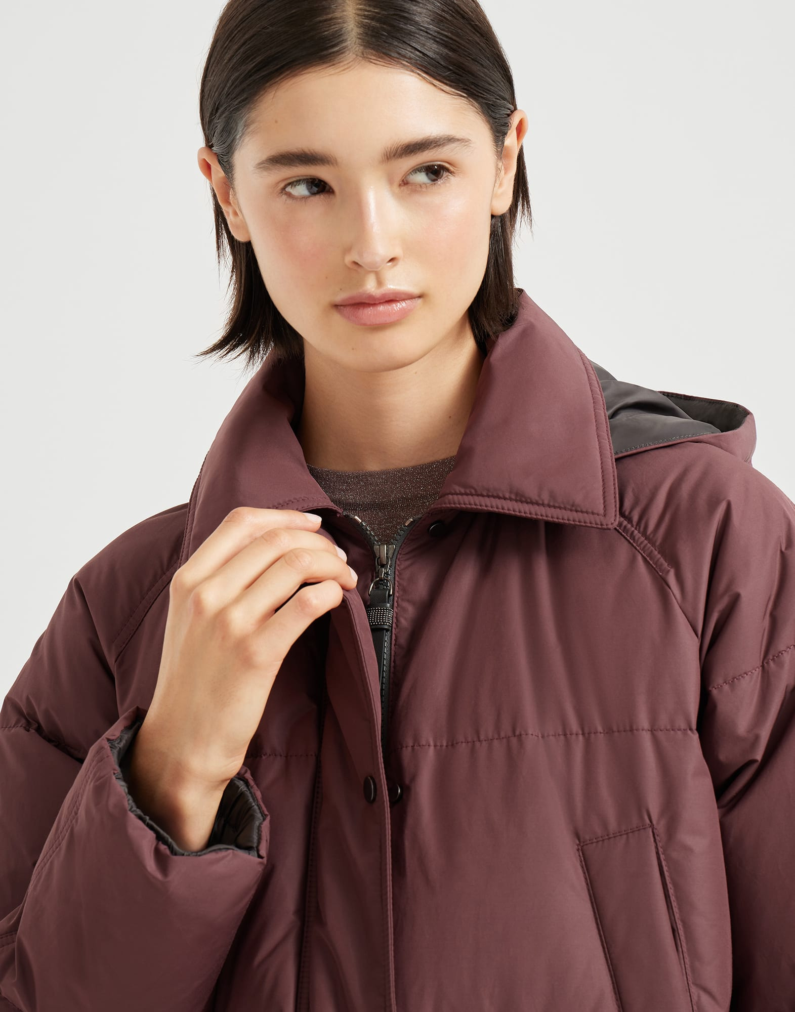 Techno cotton water-resistant taffeta down jacket with detachable hood and shiny zipper pull - 3