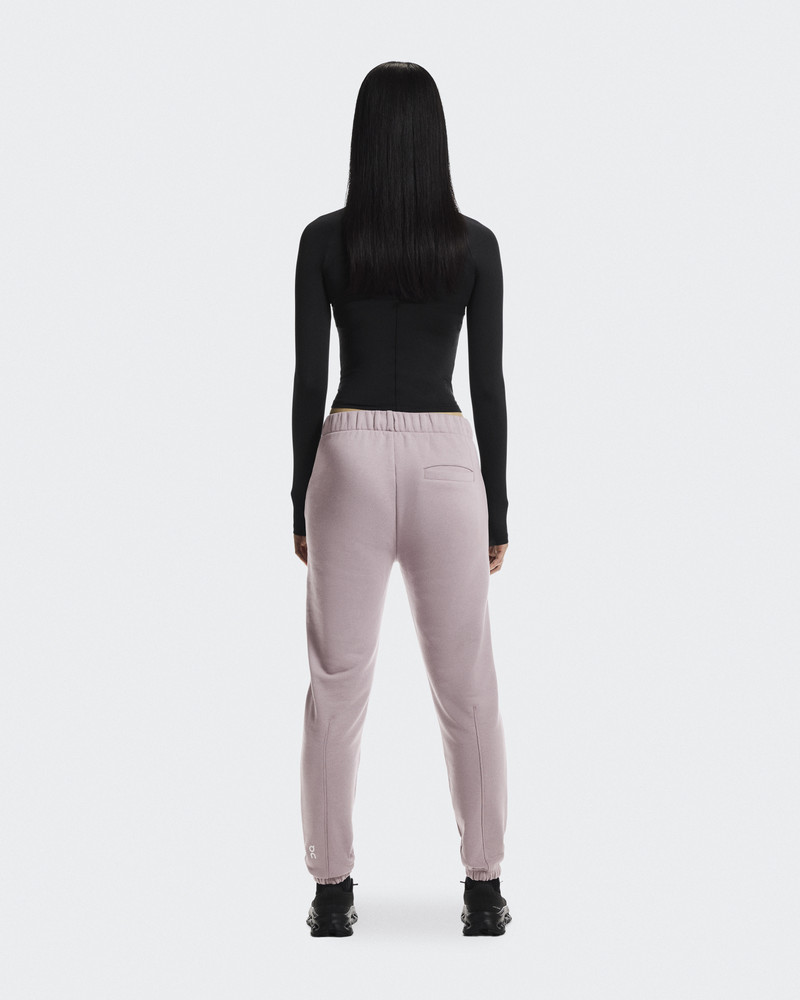 On Club Pants outlook