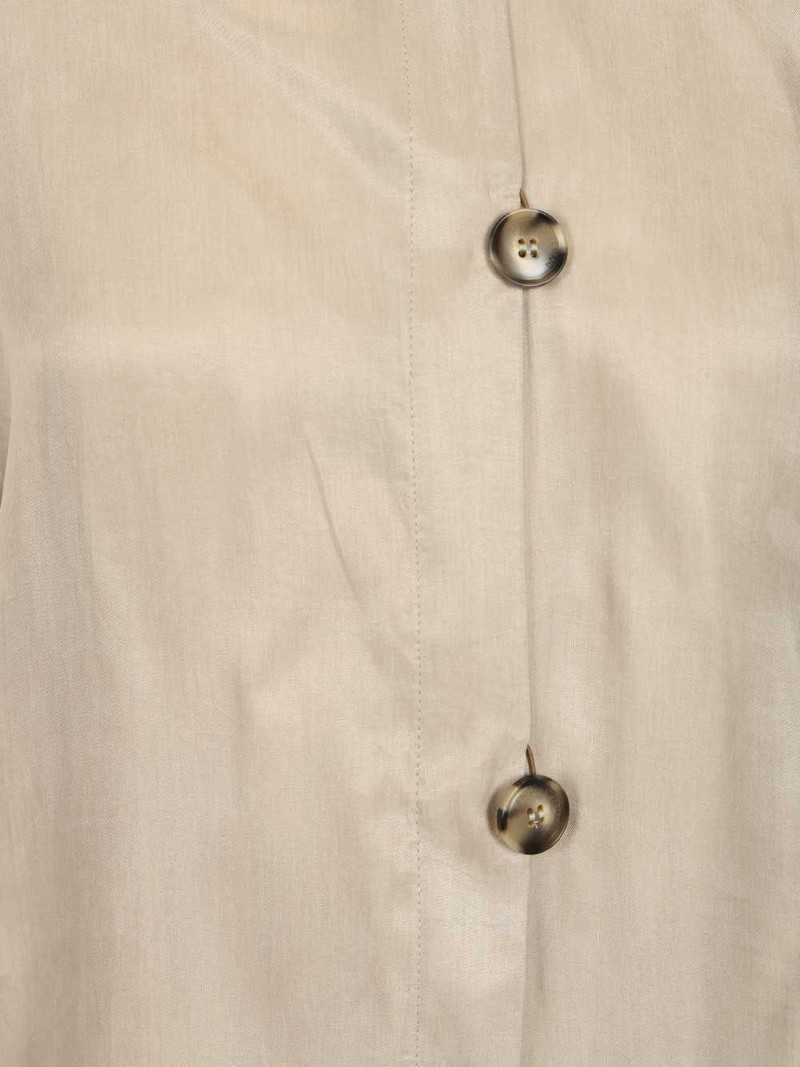 buttoned long-sleeve shirt 5