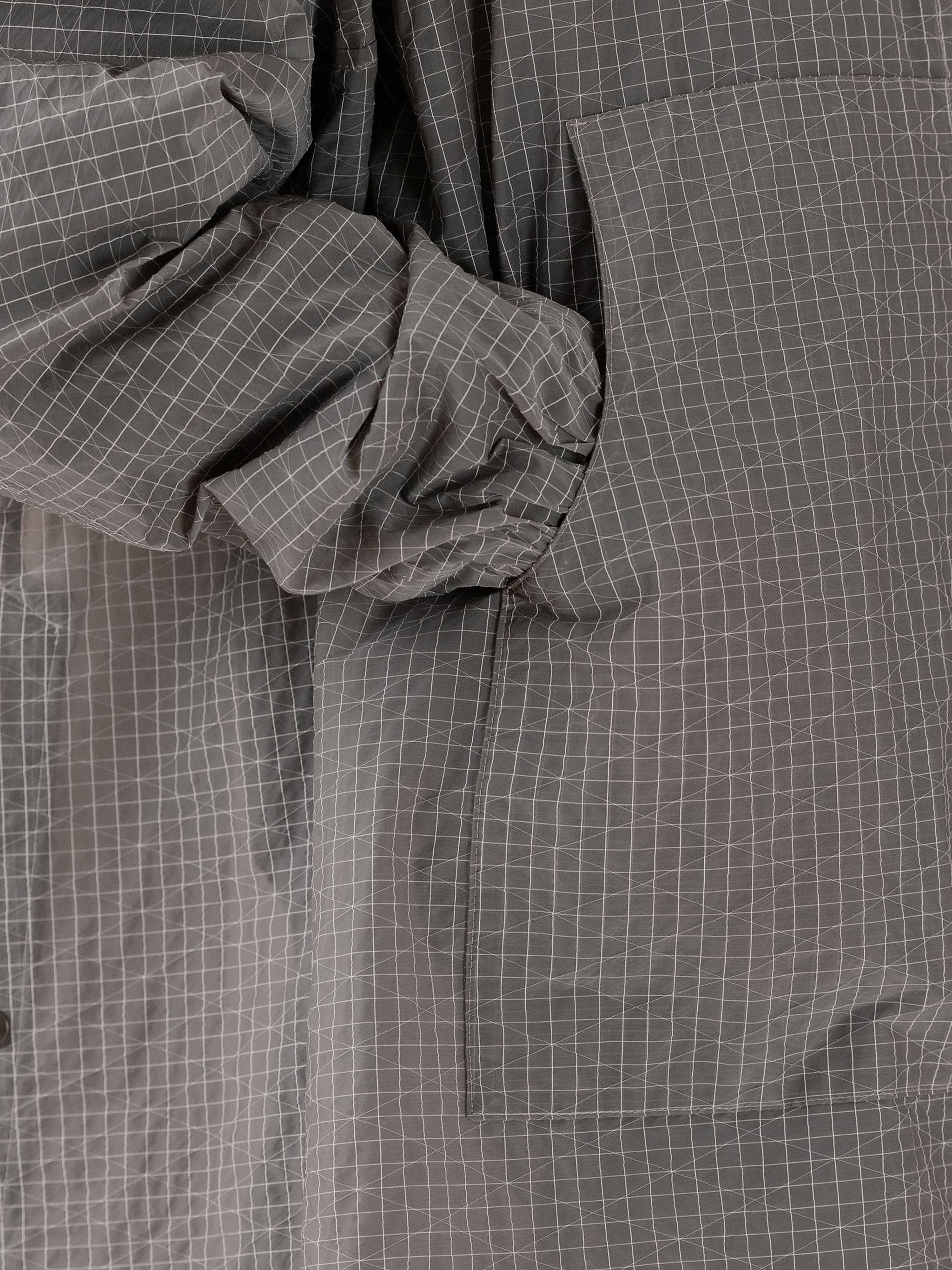 THIS THING OF OURS | MISTBREAKER BLACK DYNEEMA CAPE - 5
