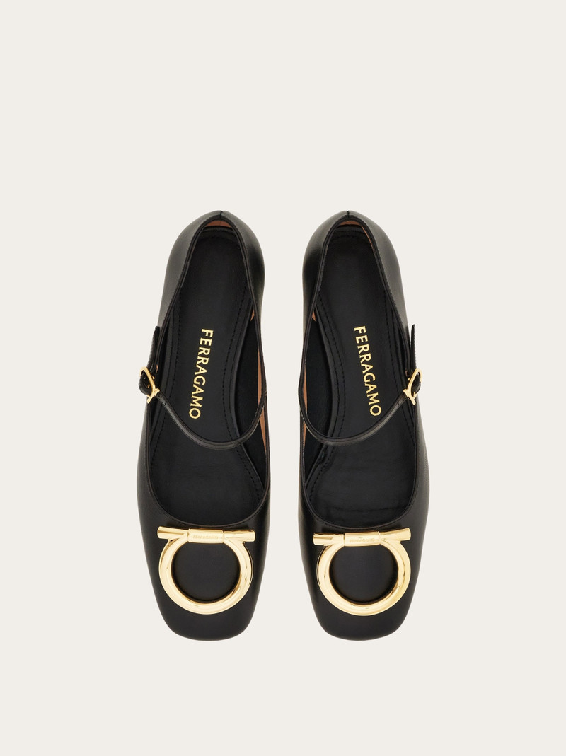 FERRAGAMO Maxi Gancini Mary Jane outlook