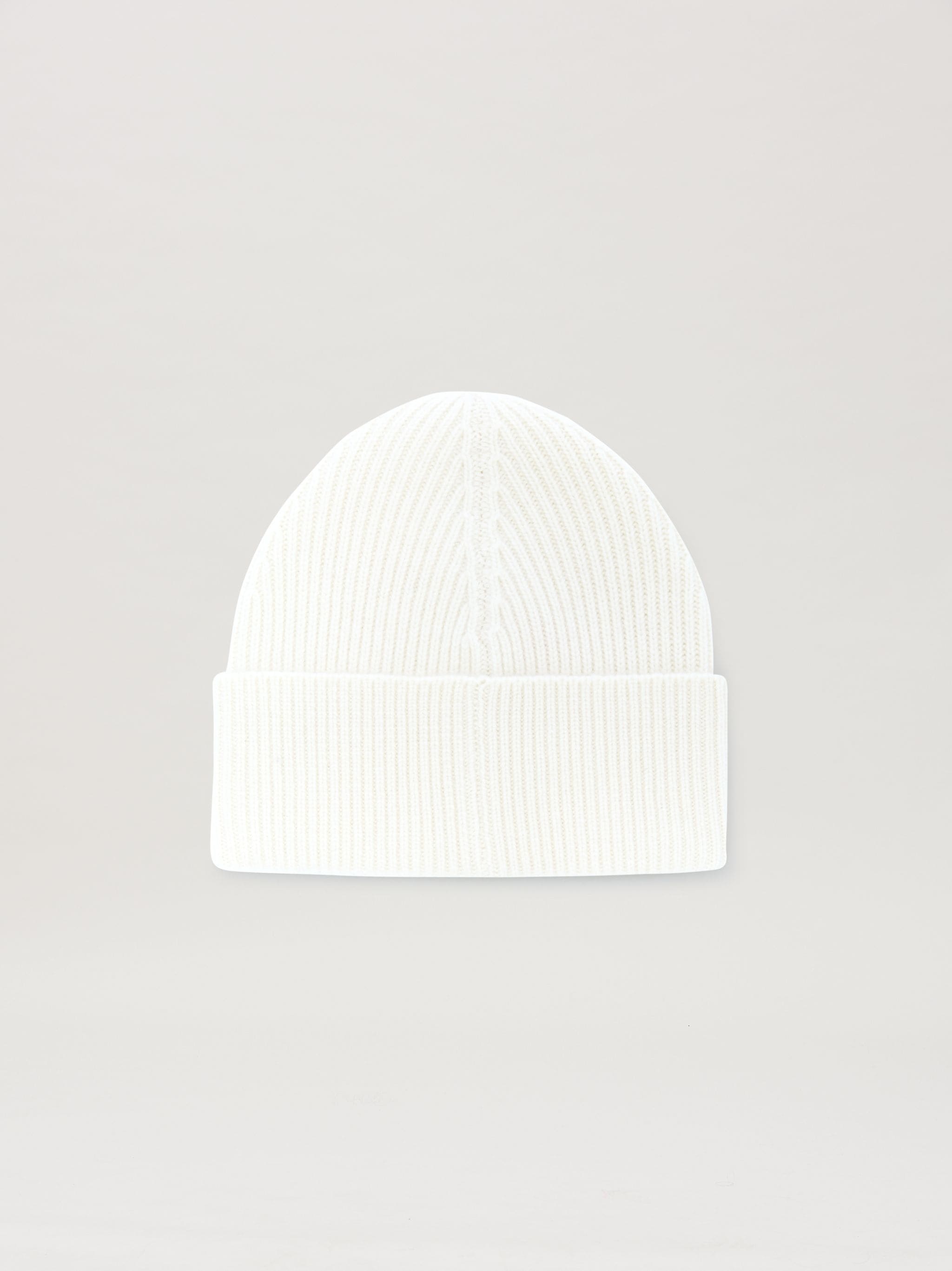 Classic Logo Ribbed Beanie - 4