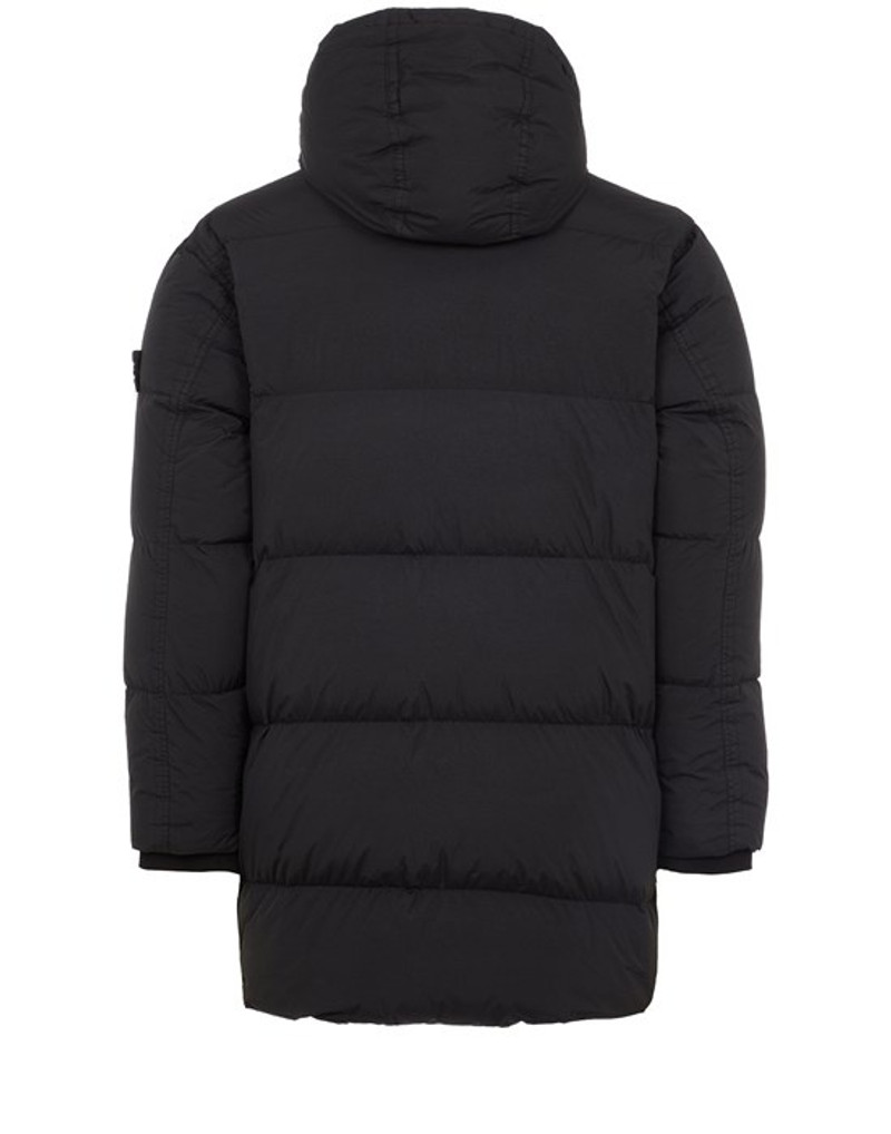 Stone Island 70323 GARMENT DYED CRINKLE REPS RECYCLED NYLON DOWN BLACK outlook