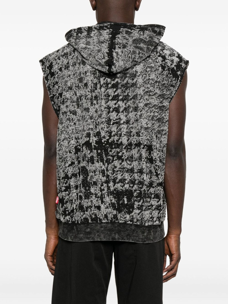 hooded zip-up vest 3