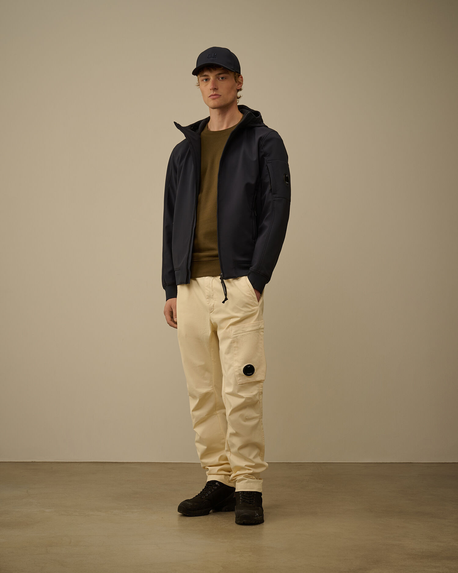 C.P. Shell-R Hooded Jacket - 2