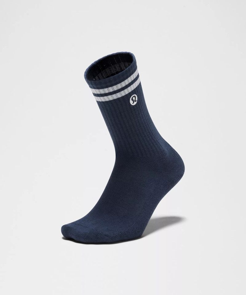 Unisex Daily Essential Crew Socks *Stripe 3