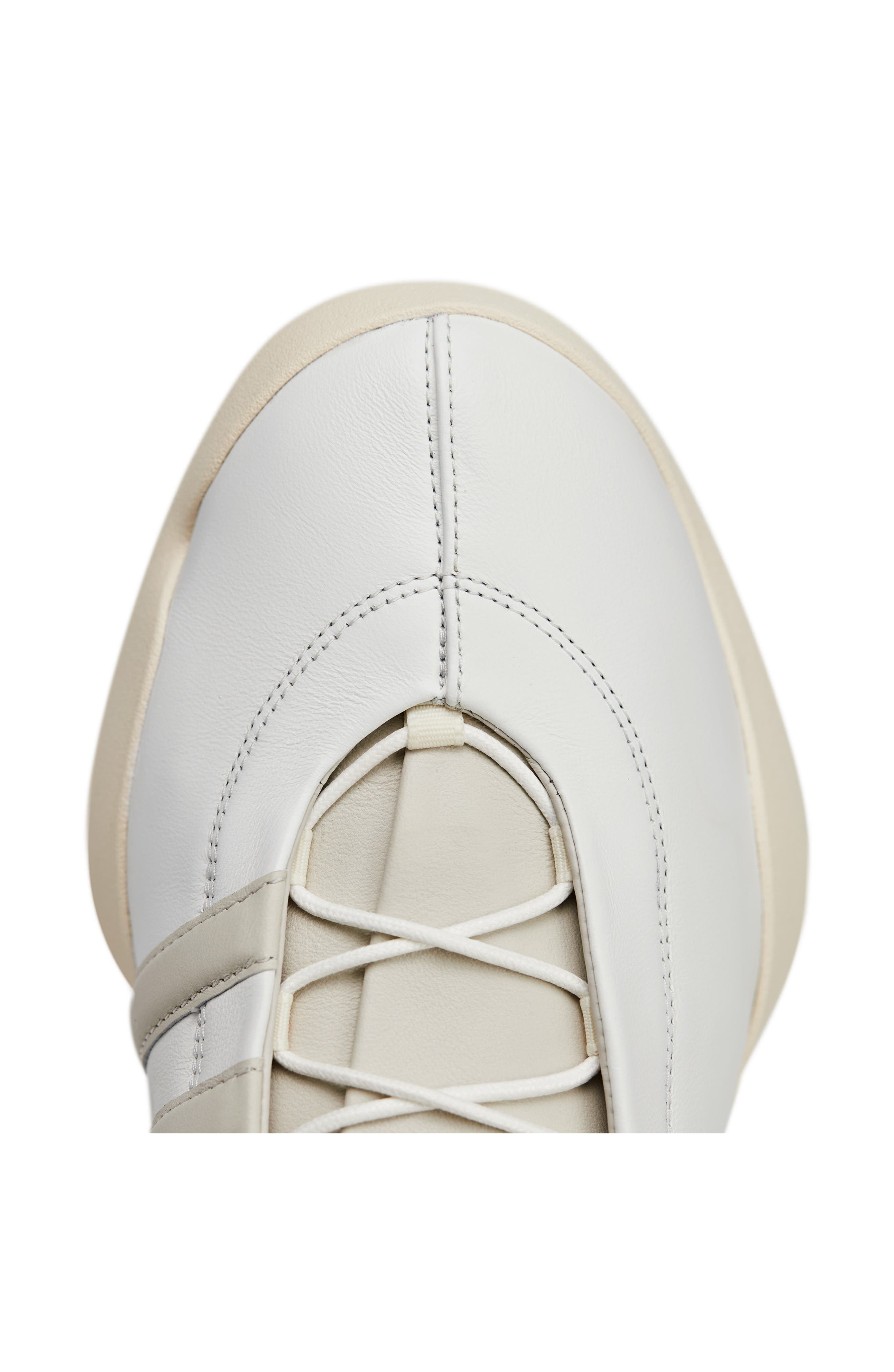 Y-3 Gender Inclusive Regu Low Top Sneaker in Core White/Talc/Wonder White at Nordstrom - 8