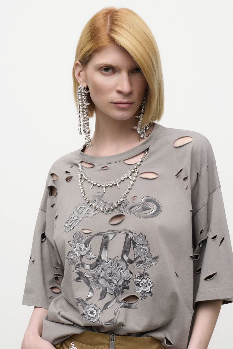 DISTRESSED CRYSTAL EMBELLISHED GRAPHIC T-SHIRT 5