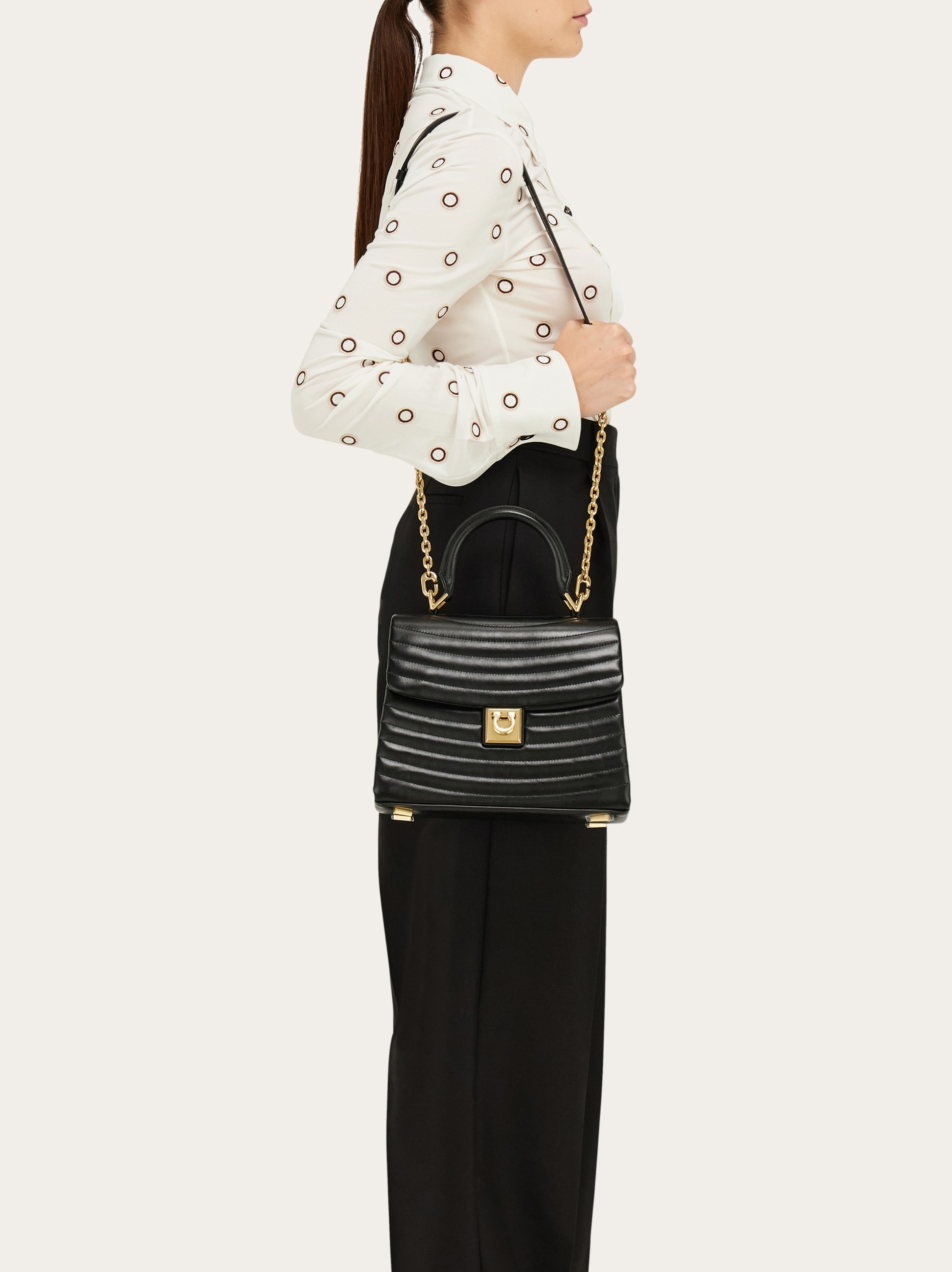 Quilted handbag (M) - 3