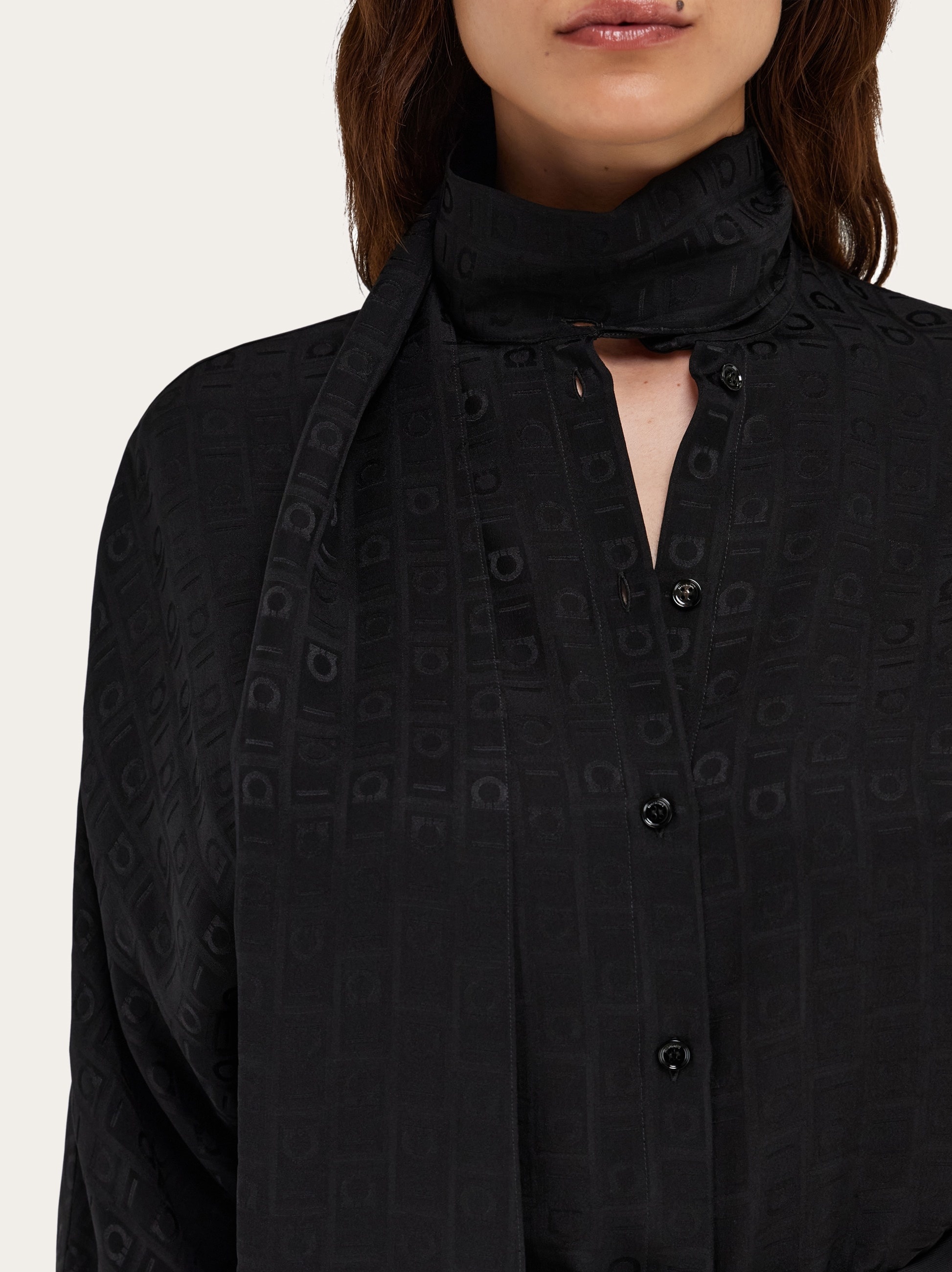 Viscose blouse with sash collar - 5