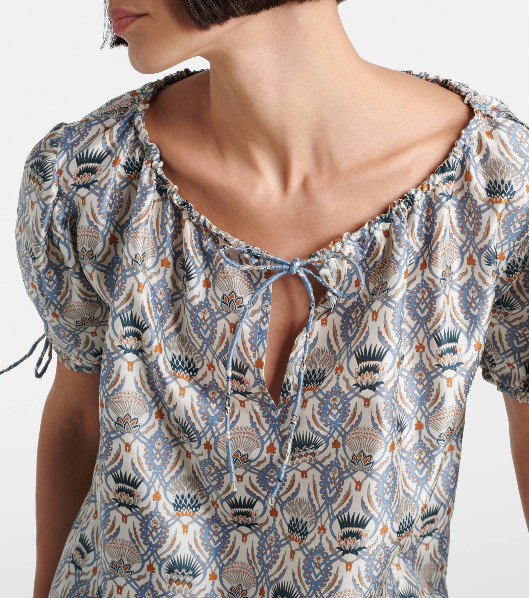Rose printed puff-sleeve silk top - 4