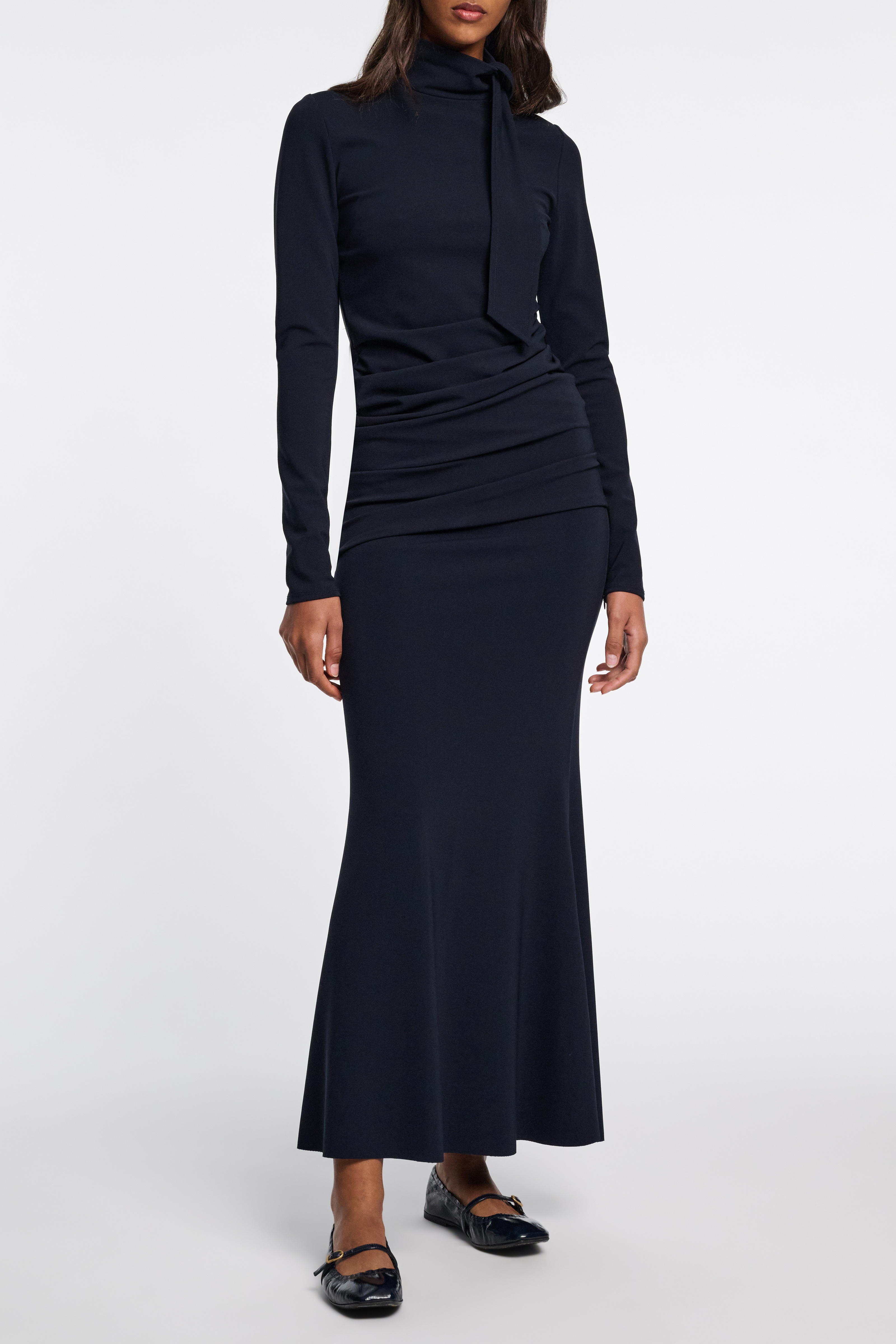 MODERN EASE - Ballerina - 2