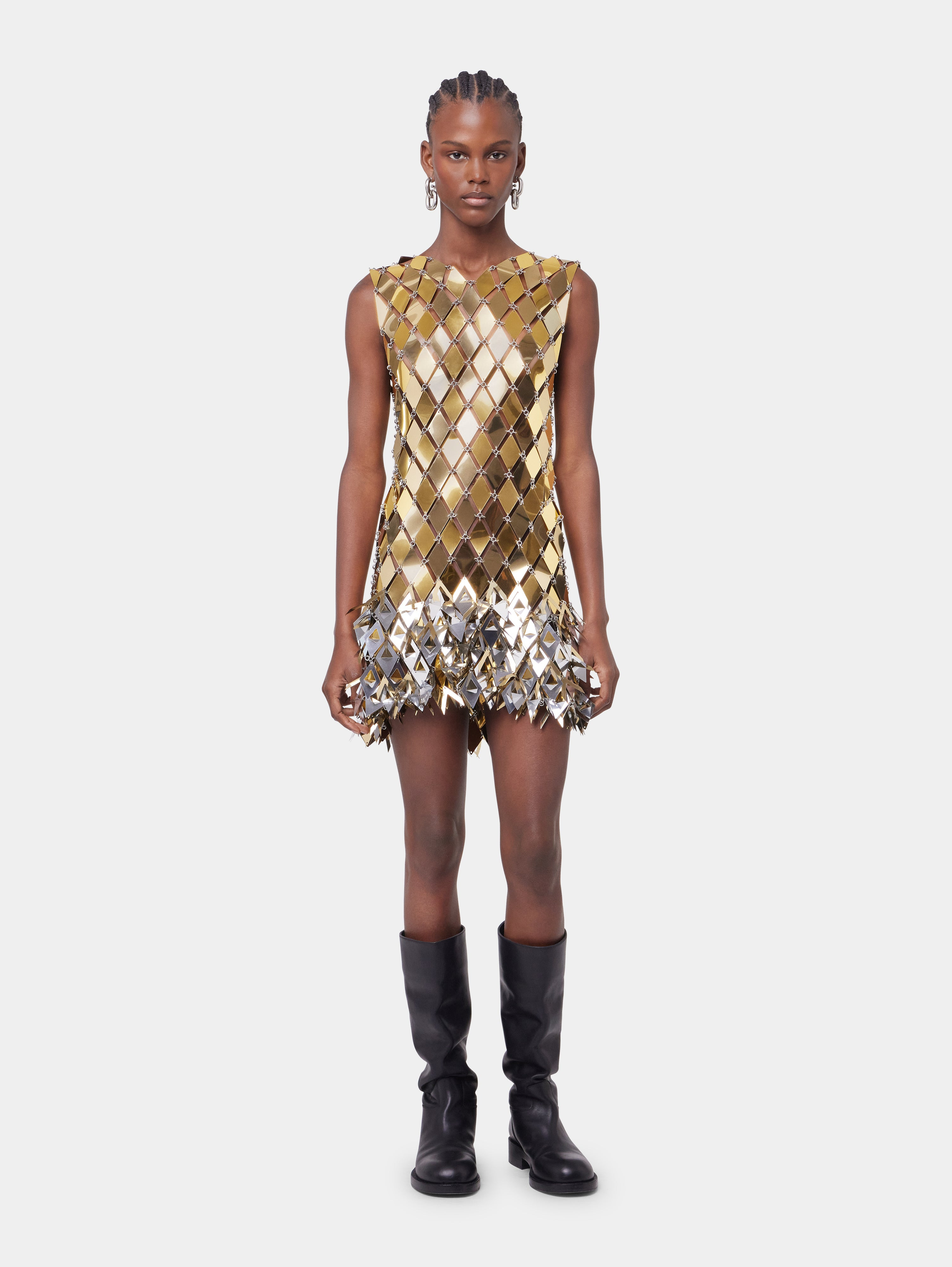 GOLD SHORT DRESS IN ASSEMBLY - 2