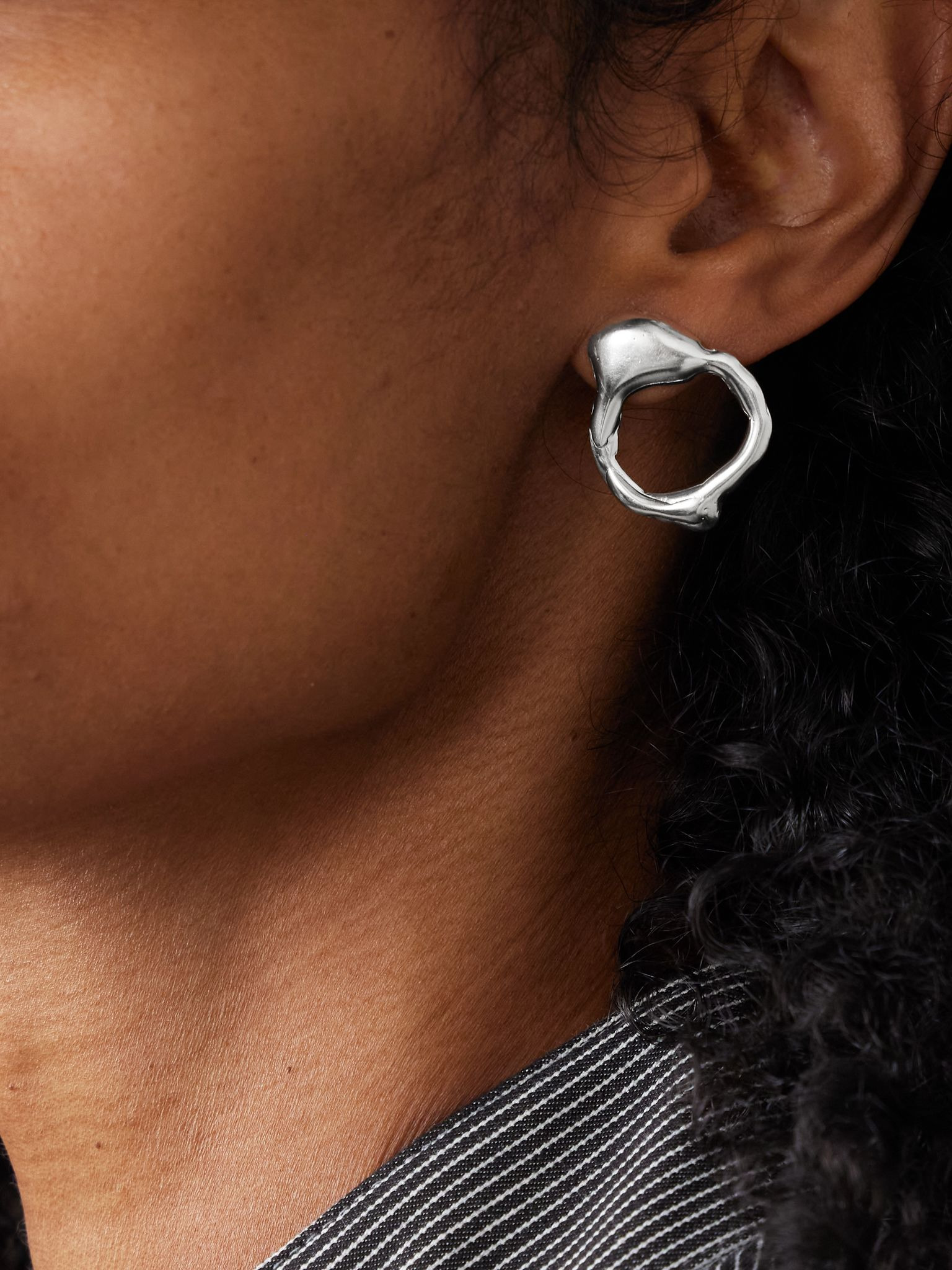 Droplet Mist silver hoop earrings Silver - 2