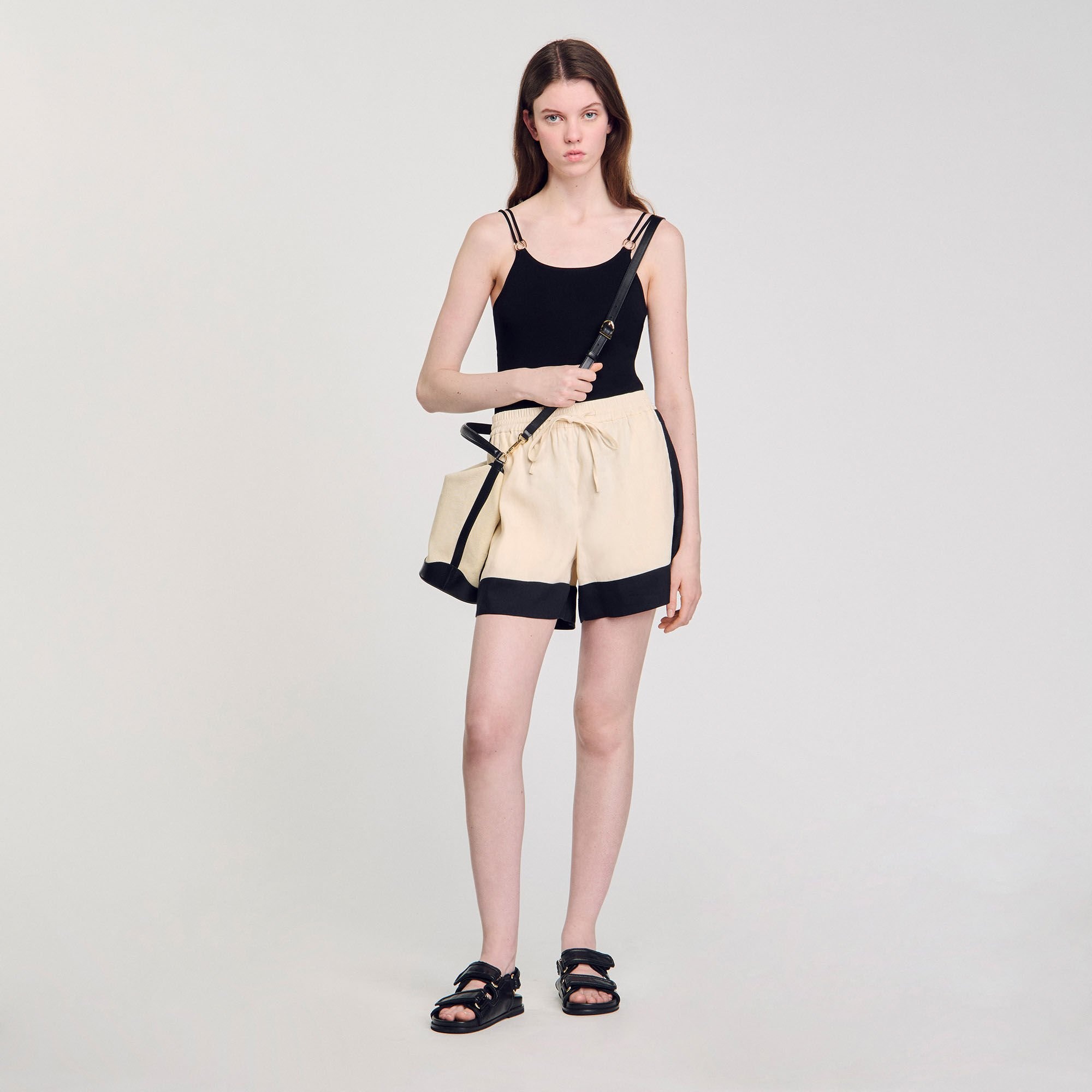 TANGOSO CANVAS BUCKET BAG - 2