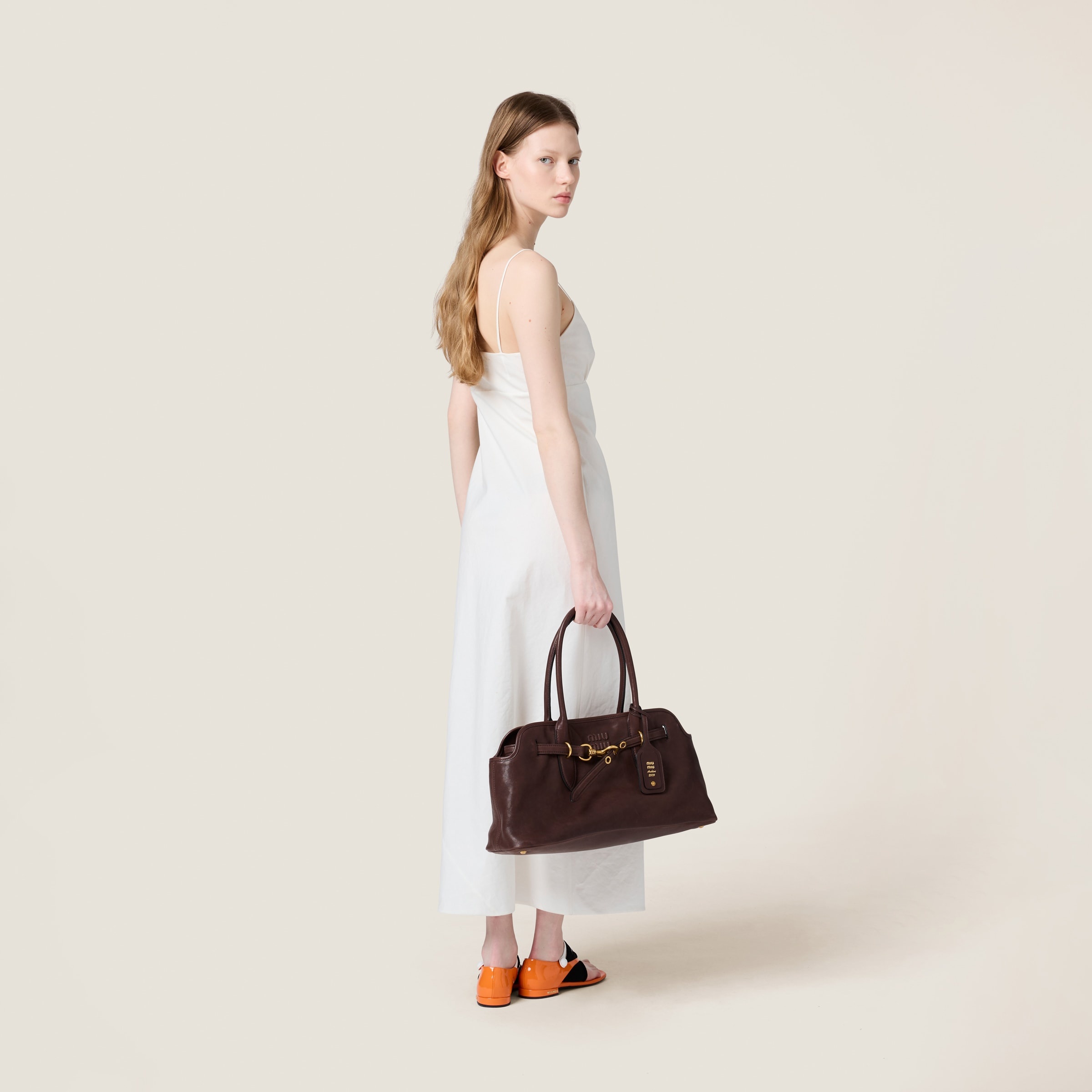 Embroidered slubbed canvas maxi-dress - 3