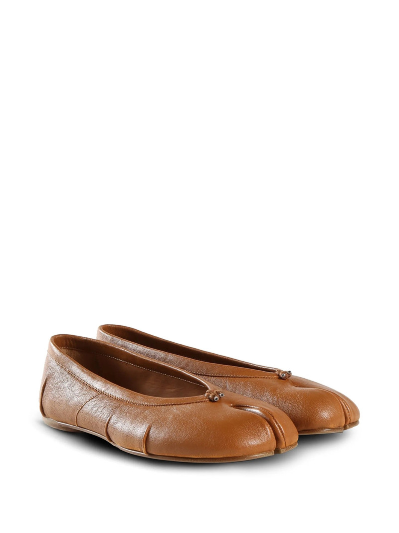 Maison Margiela PLEATED BALLERINA TABI - LIGHT BROWN outlook