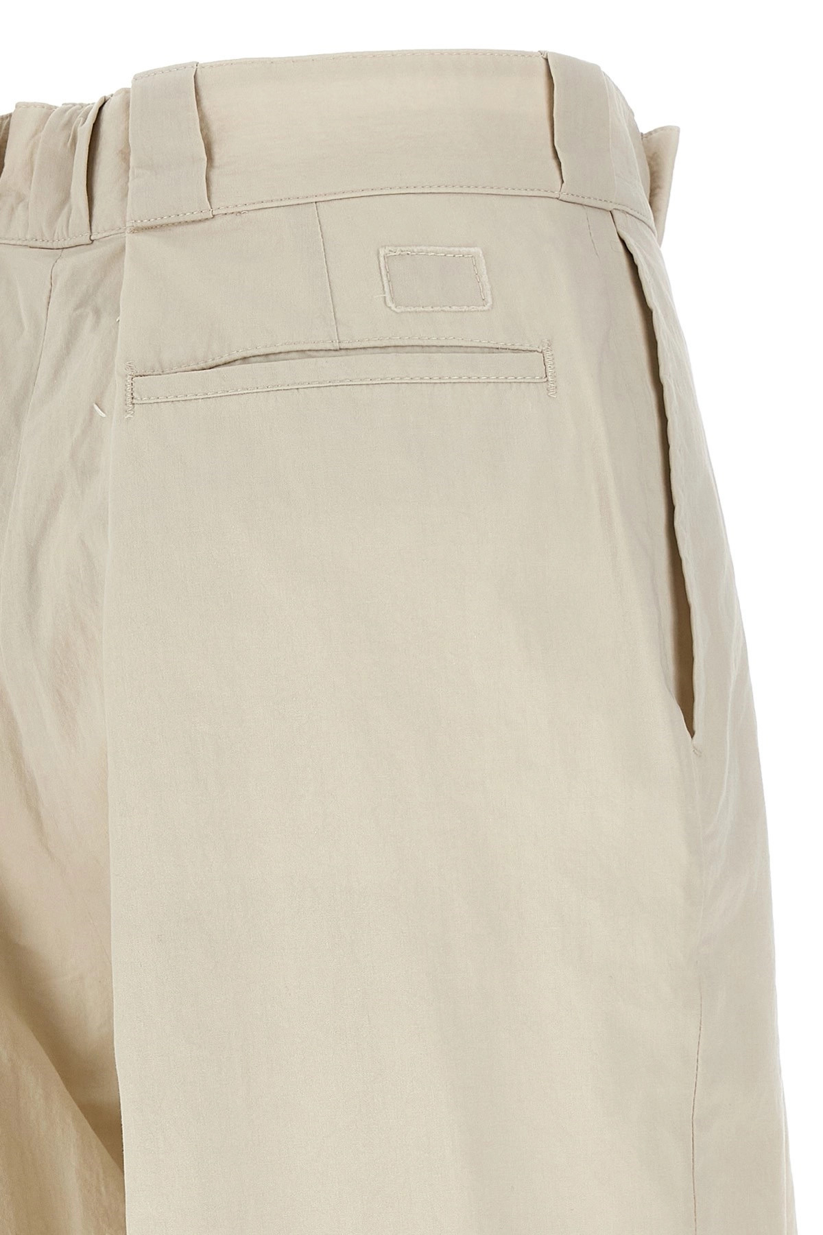 Wide range of trousers - 4