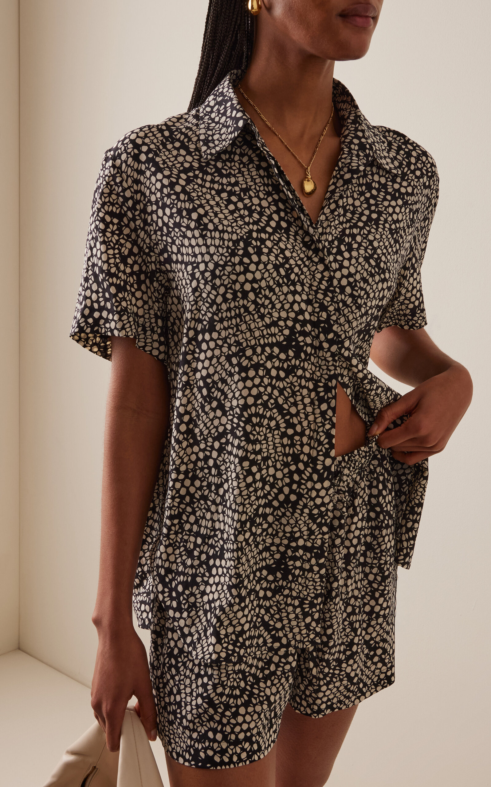 Exclusive Oversized Silk Shirt black/white - 2