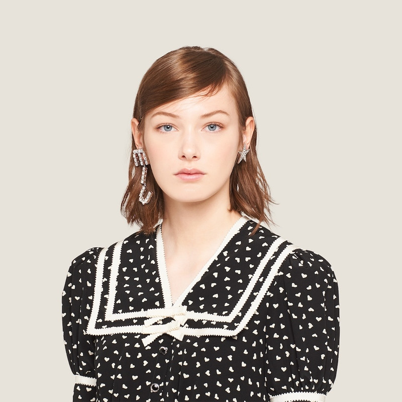 Pendant earrings with crystals 1