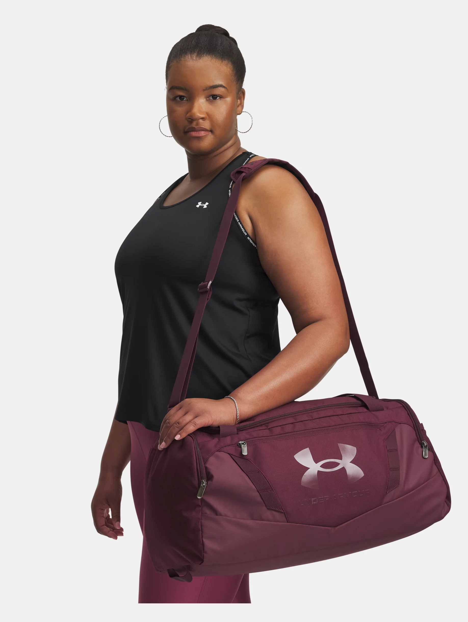 UA Undeniable 5.0 Small - 4