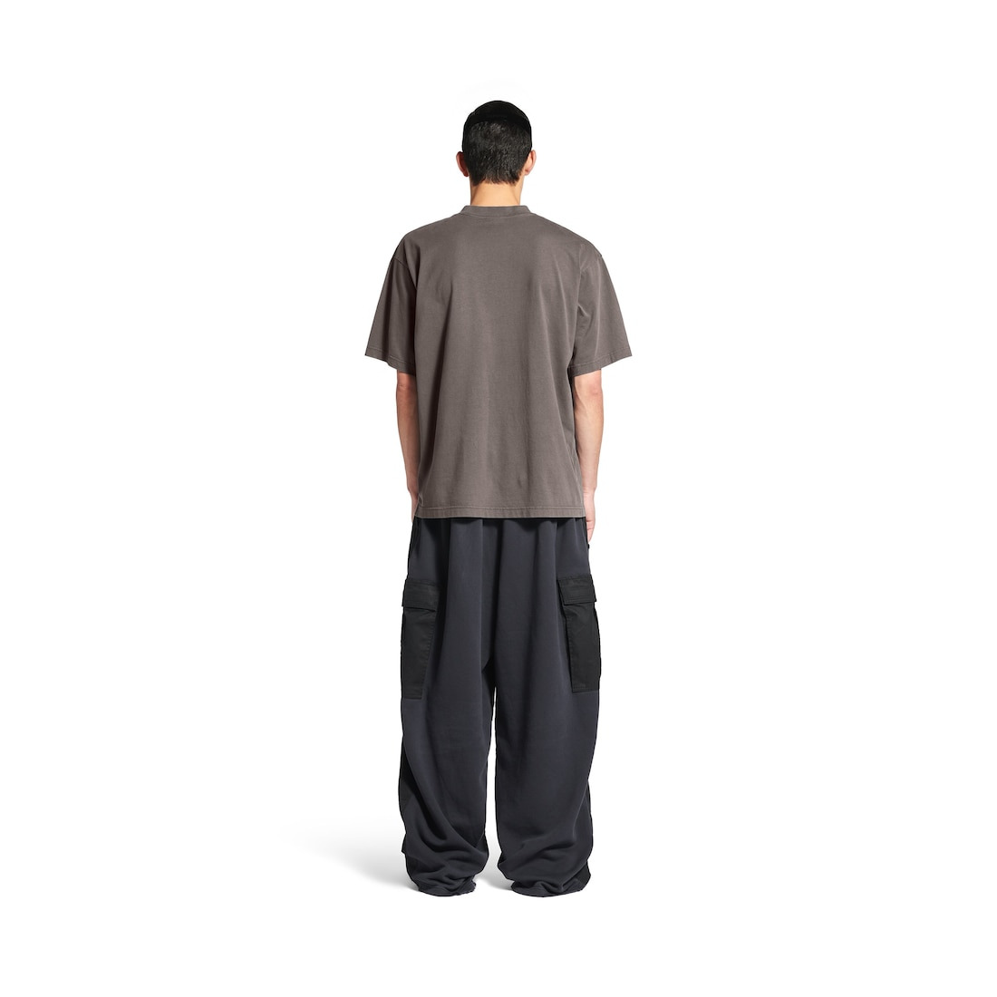 International T-shirt Medium Fit in Dark Grey - 4