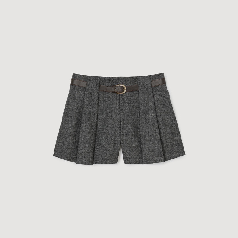 PLEATED SHORTS WITH BELT 1