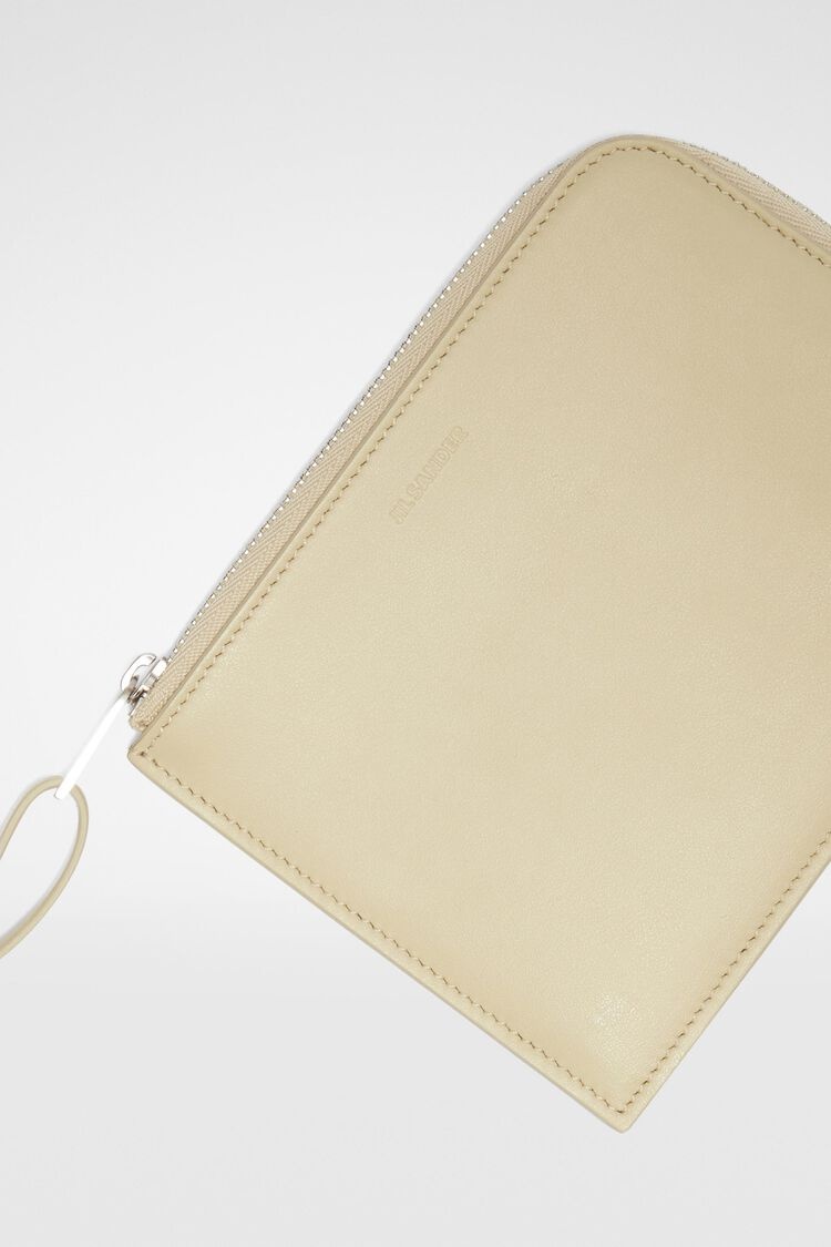 Card Holder Medium - 4
