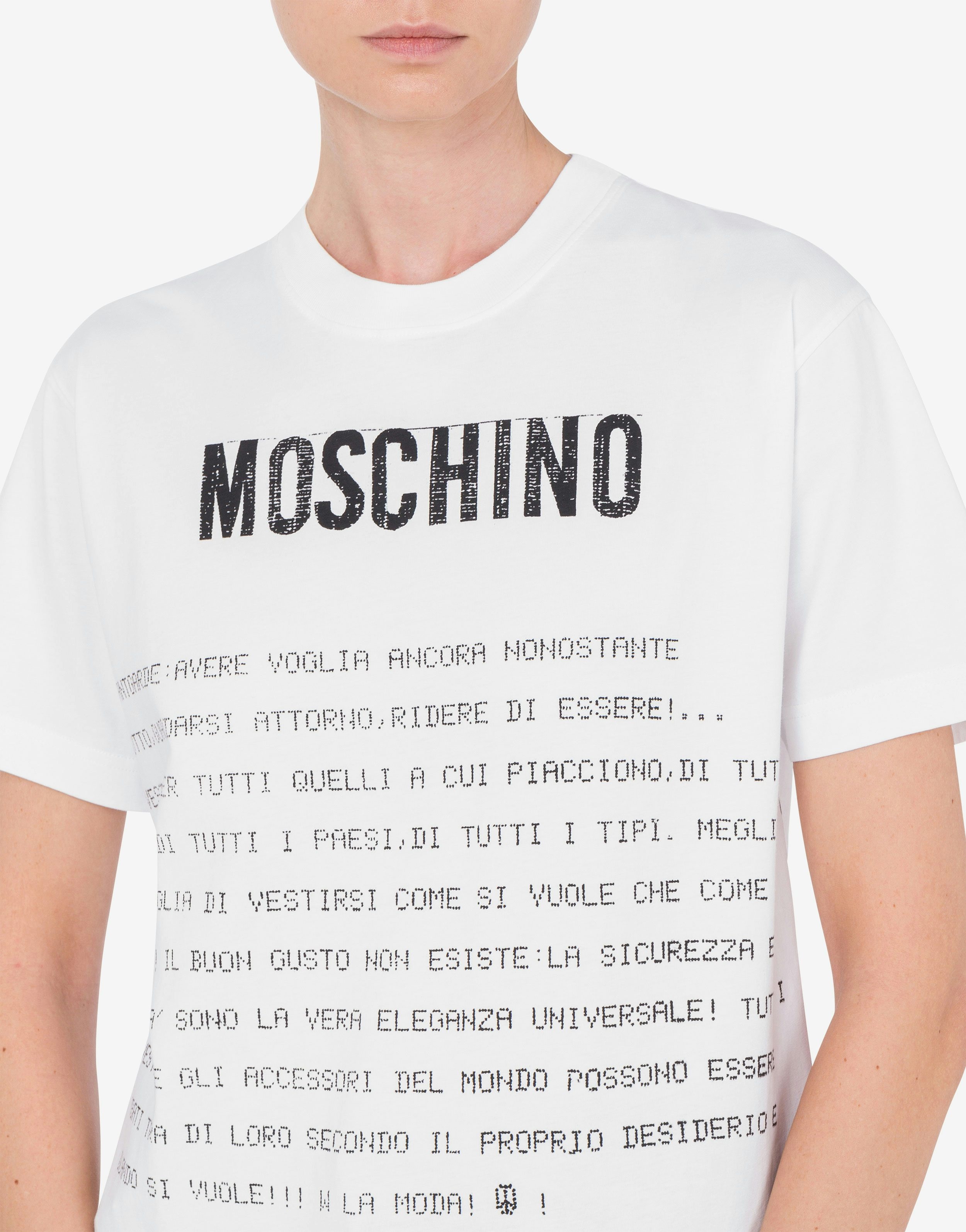 【送料&関税込】Moschino Archive Print T-shirt 19256440_42241297_1000.jpg