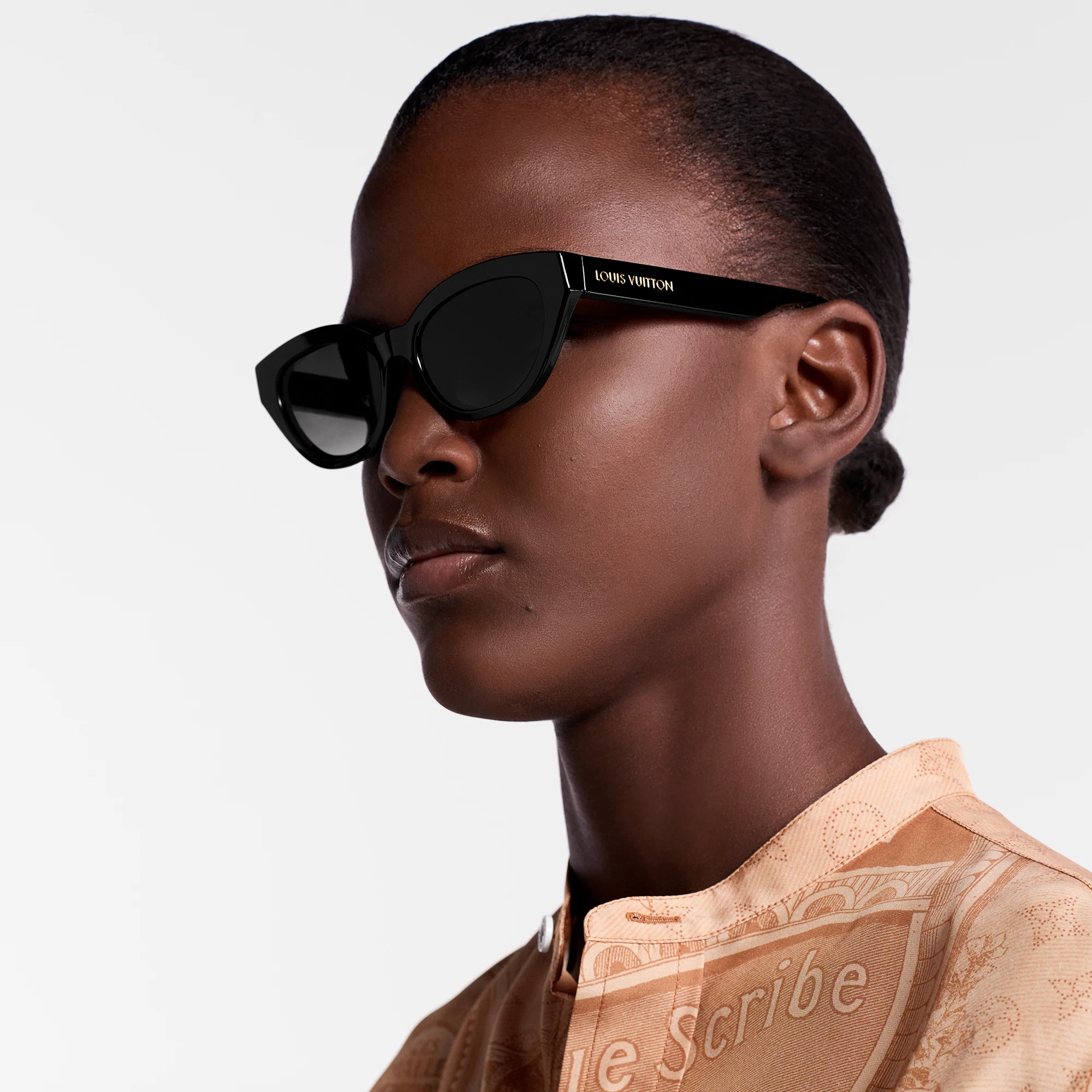 Louis Vuitton LV Essential Cat Eye Sunglasses REVERSIBLE