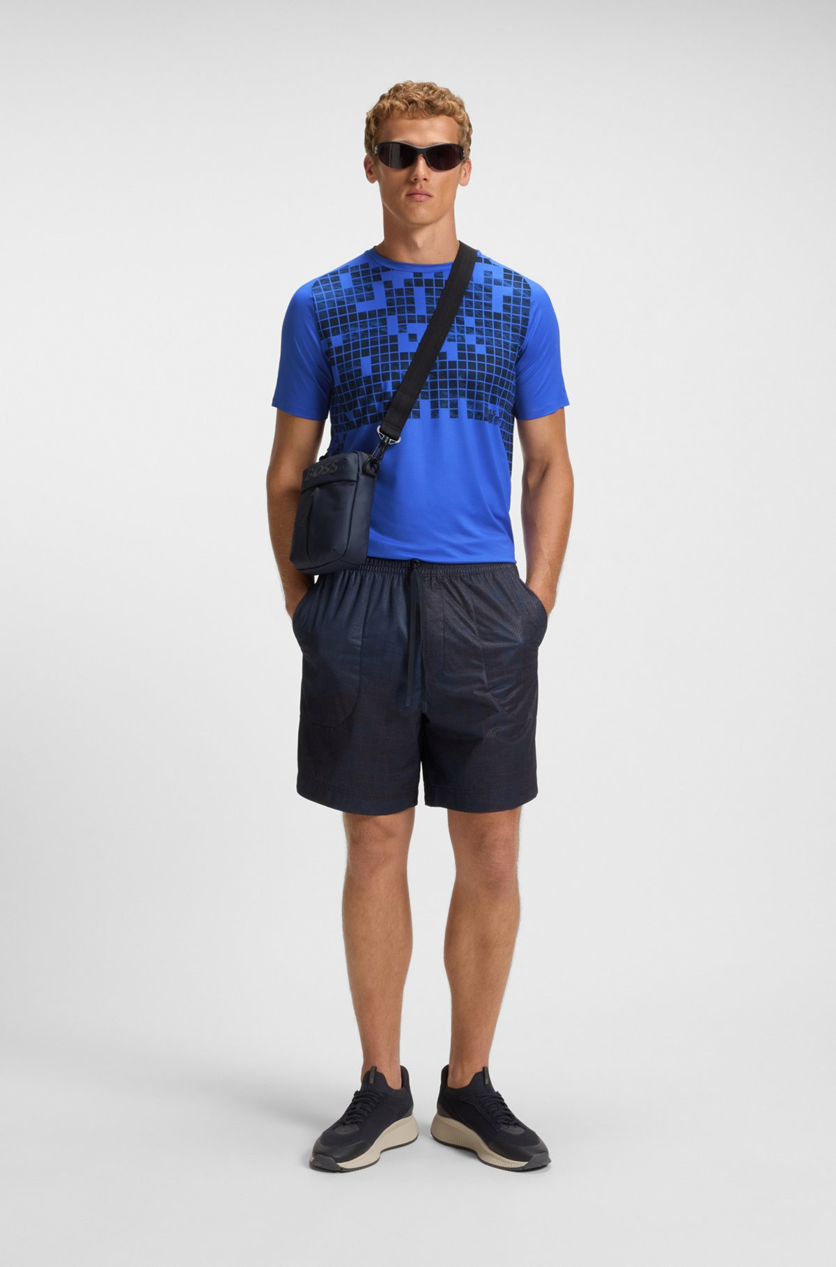 ACTIVE SLIM-FIT T-SHIRT IN PRINTED STRETCH MESH - 4
