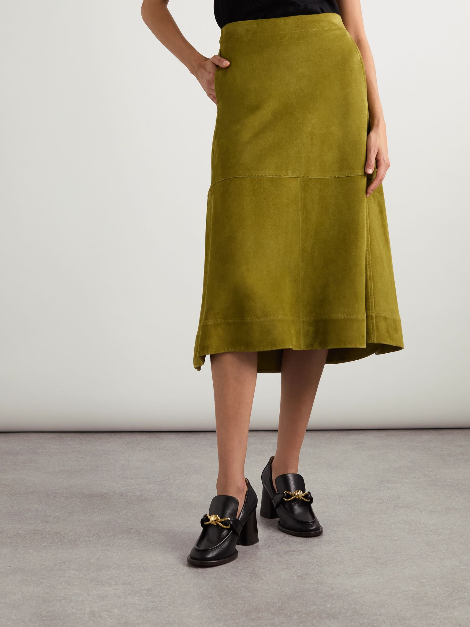 Pleated paneled suede midi skirt Green - 3